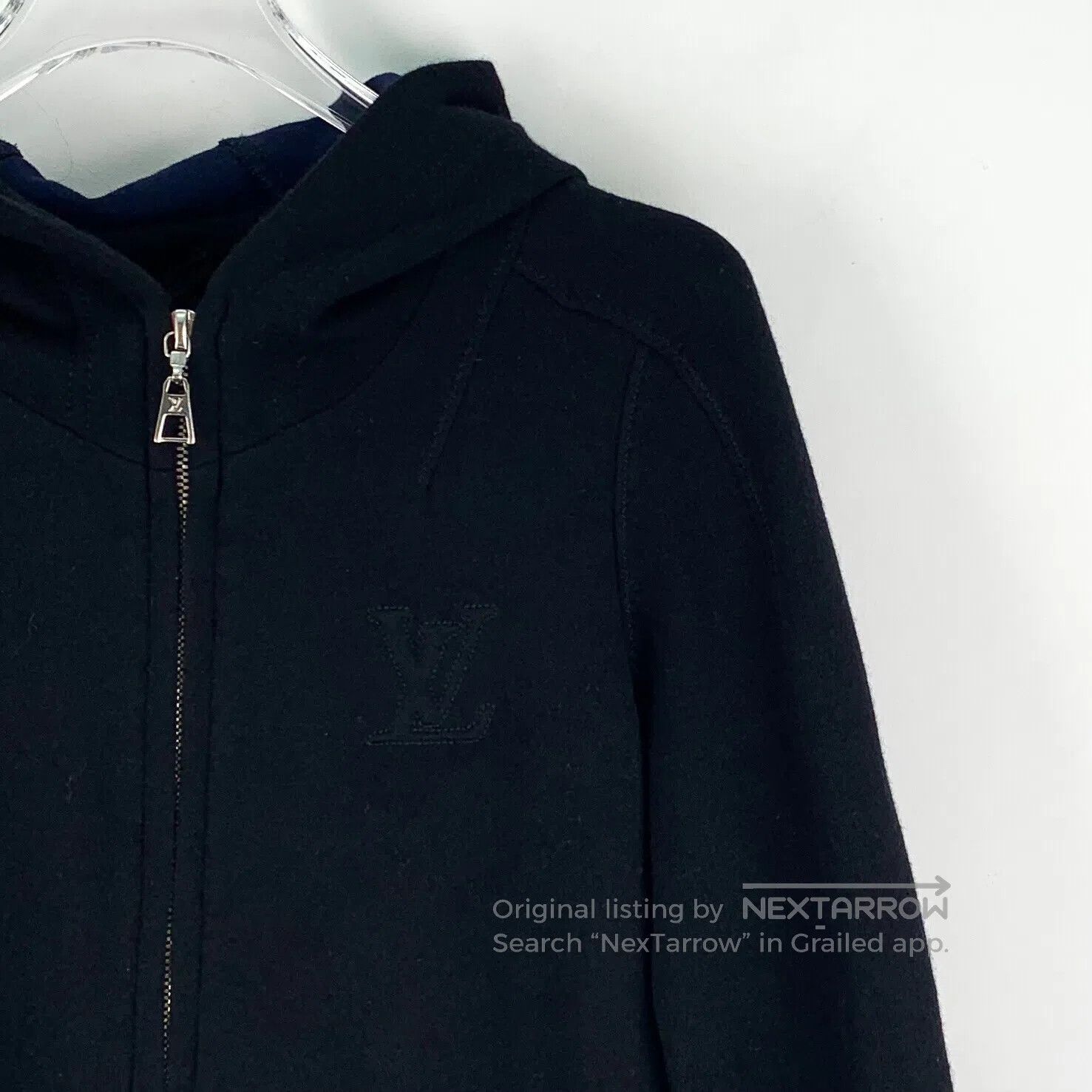 Louis Vuitton Louis Vuitton Black logo embroidered hooded zip-up long-sl Size US M / EU 48-50 / 2 - 3 Thumbnail
