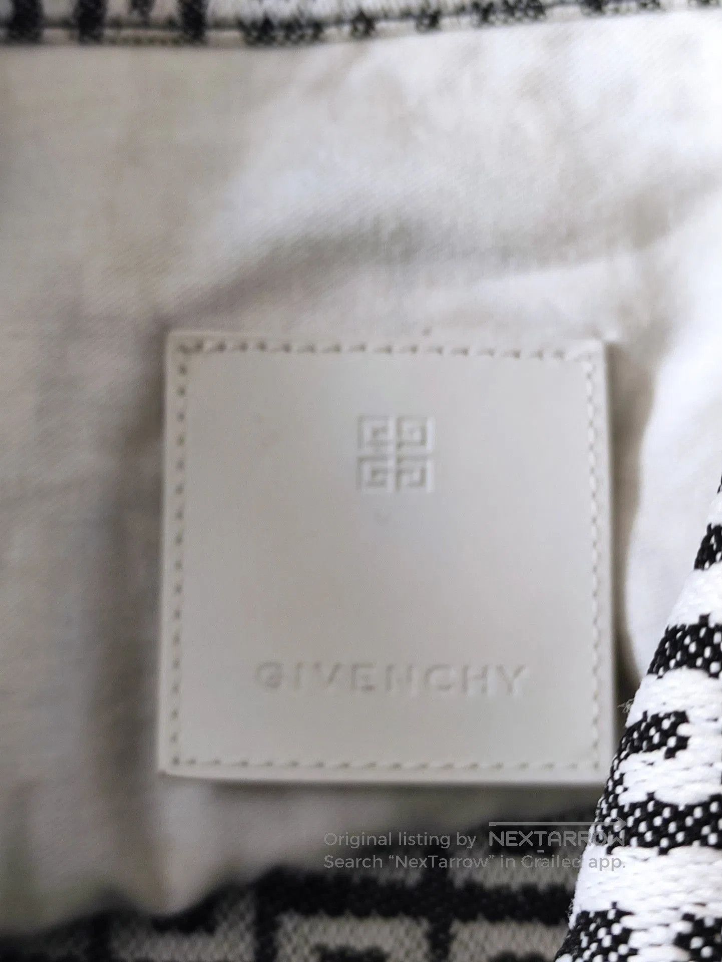 Givenchy Givenchy 4G Logo White Denim Jacket. Size US S / EU 44-46 / 1 - 3 Thumbnail
