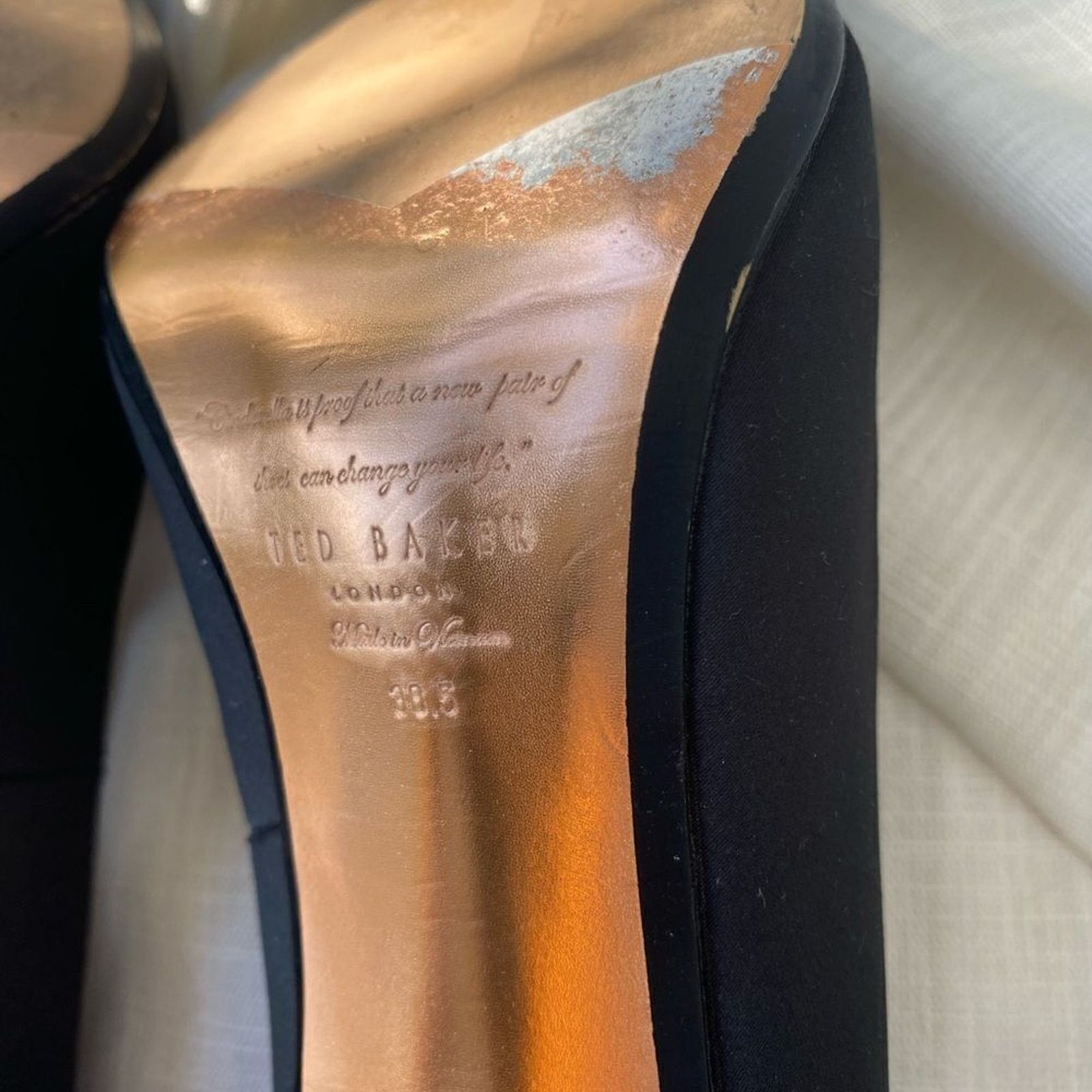 Ted Baker Ted Baker Black Satin Rose Gold Broach Pumps - Rare Size US 8.5 / IT 38.5 - 4 Thumbnail
