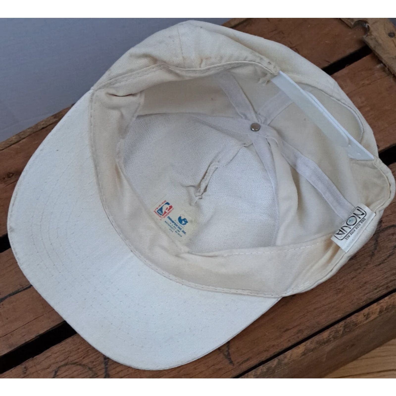 Vintage VINTAGE 1989 Detroit Pistons Hat Snapback World Champions Nova White Adjustable Men Cotton Sports Size ONE SIZE - 5 Thumbnail