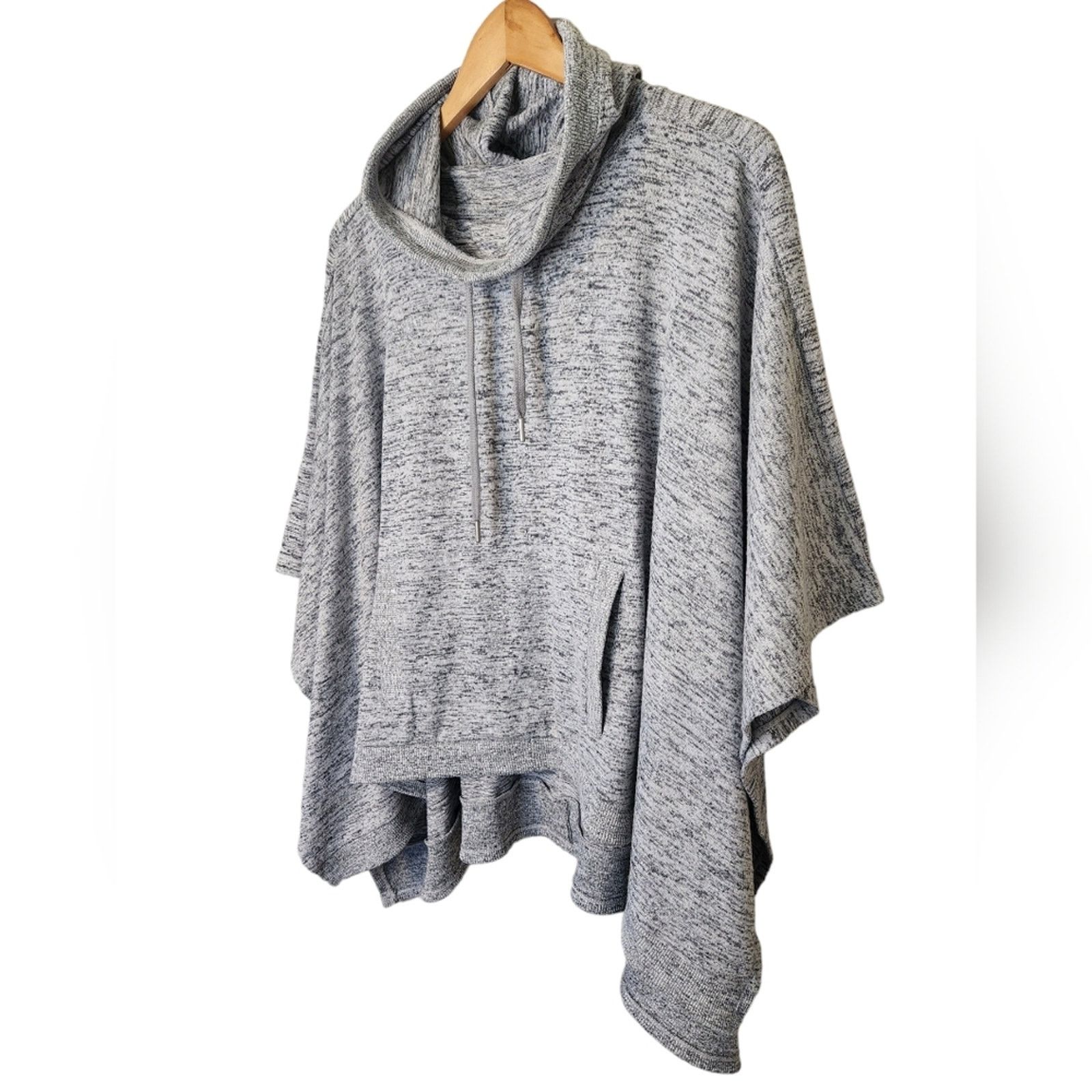 Athleta Athleta Blissfull Hooded Poncho Hoodie Small Size S / US 4 / IT 40 - 6 Thumbnail