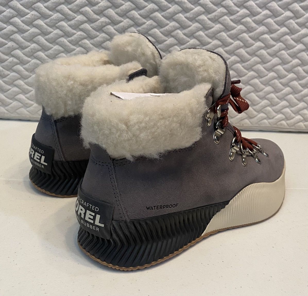 SOREL Sorel Out N About III Conquest Boot Taupe 8 US NWT Size US 8 / IT 38 - 18 Thumbnail