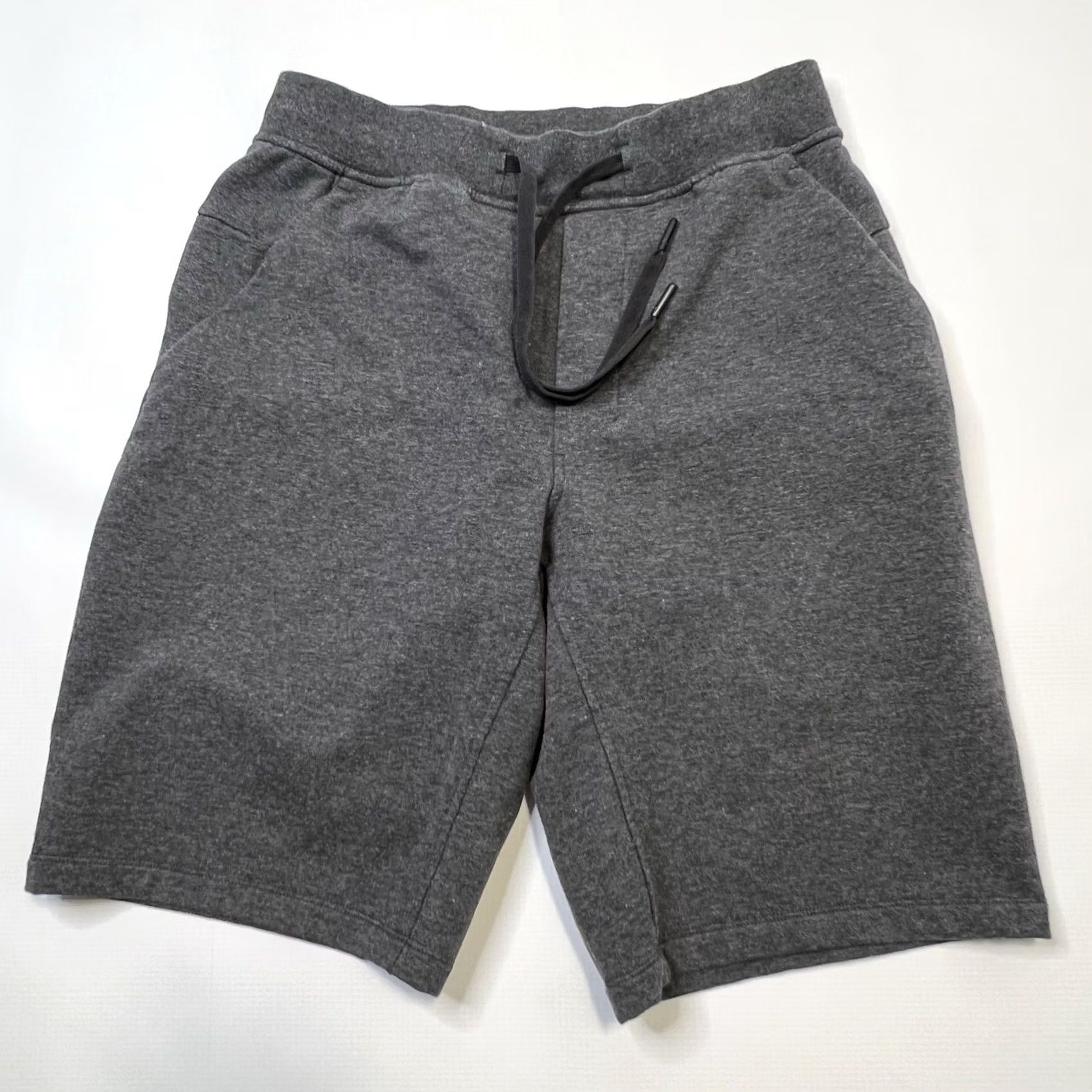 Lululemon Lululemon City Sweat Short Men S Heathered Black 9 in Inseam Drawstring Pockets Regular Fit Weekday City, Sports, Outdoor Mens Size US 29 - 5 Thumbnail