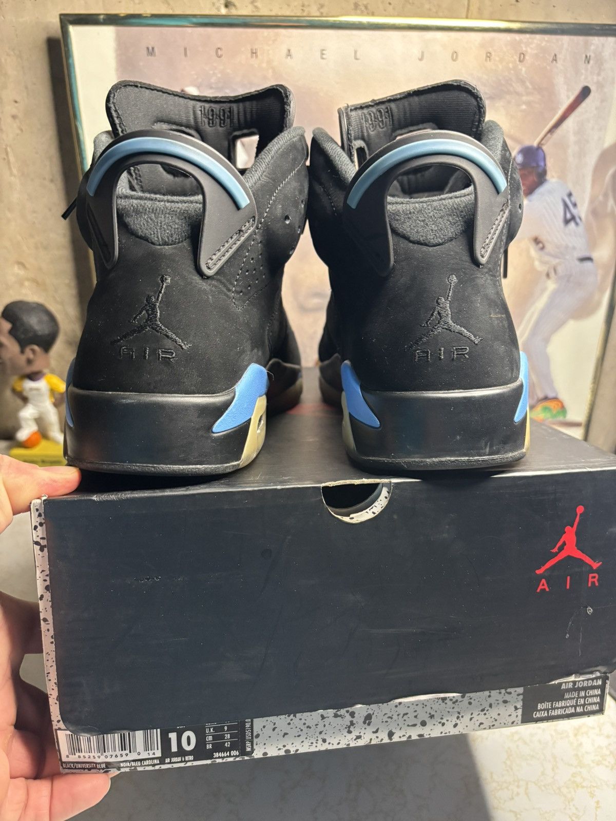 Jordan Brand Air Jordan 6 Retro UNC Size US 10 / EU 43 - 7 Thumbnail