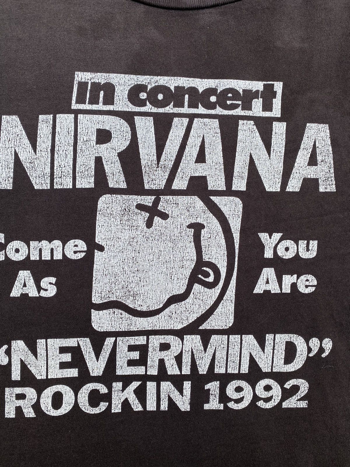 Vintage VTG Nirvana Shirt "Nevermind" Sun Faded rare Size US XL / EU 56 / 4 - 12 Thumbnail