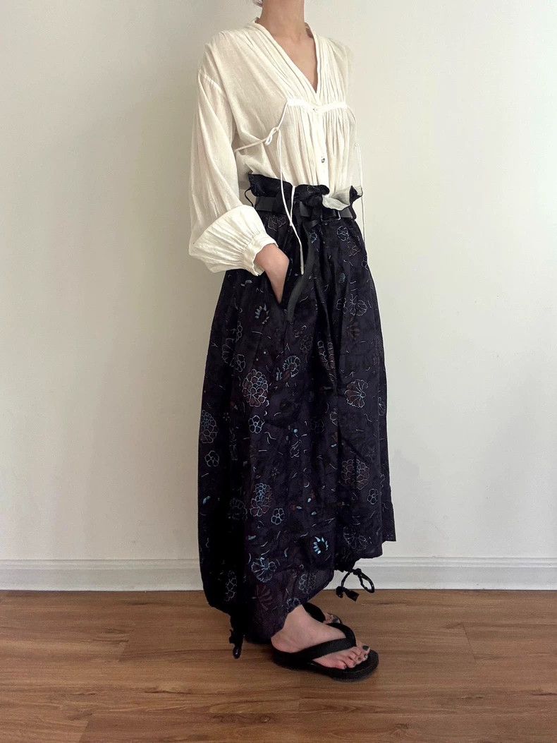 Y's Y's size 3 Flower bud waist gilded printed long skirt Size 24" / US 00 / IT 34 - 3 Thumbnail