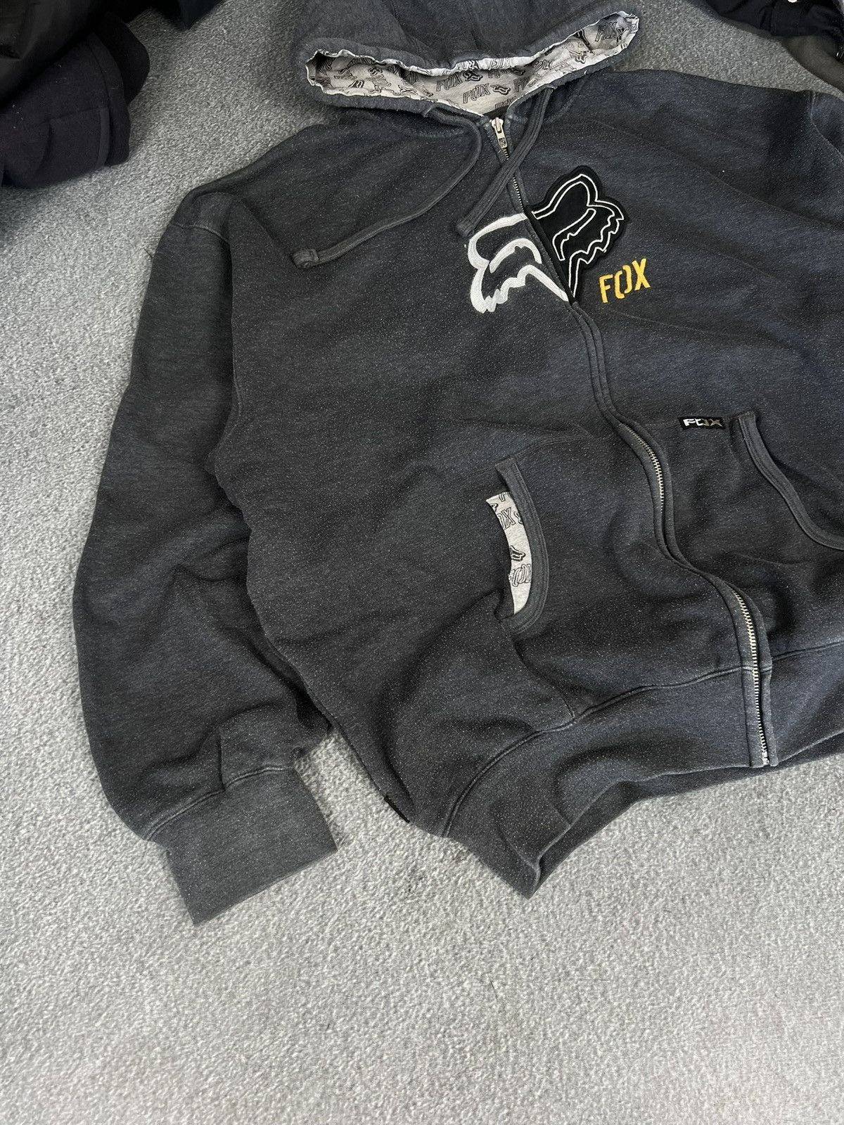 Fox Racing Y2K Vintage Hoodie Fox Racing fit 😍 Size US XL / EU 56 / 4 - 5 Thumbnail