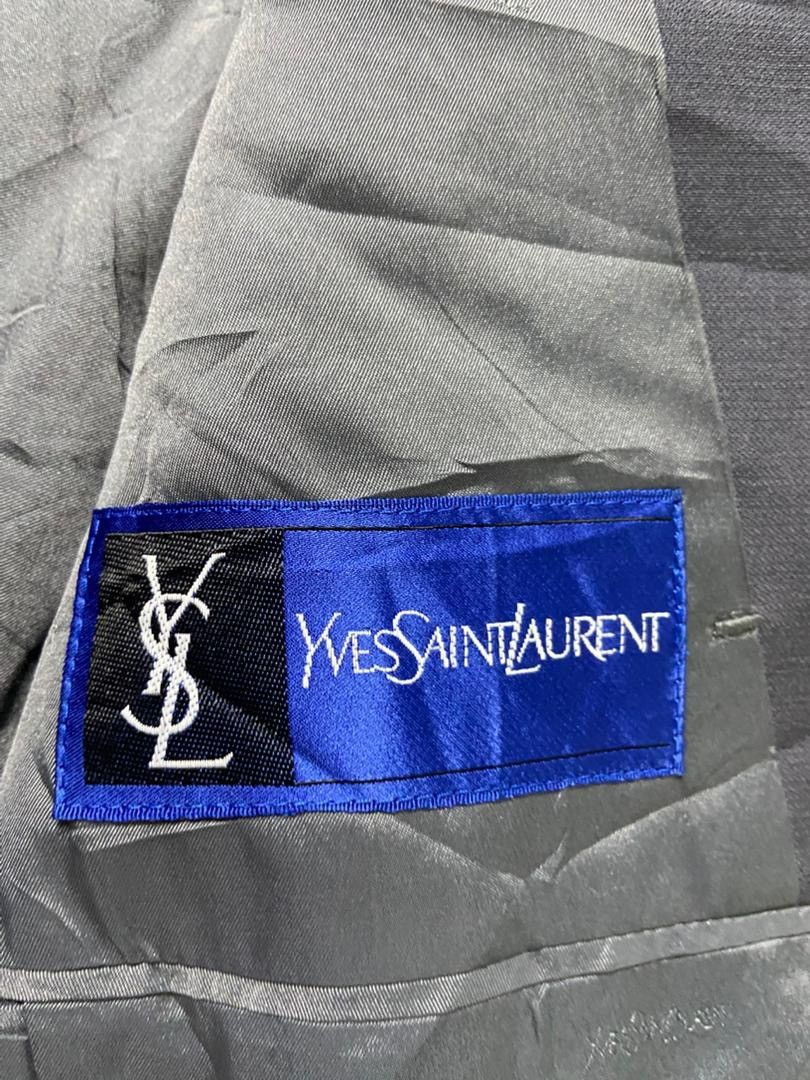 Yves Saint Laurent Yves Saint Laurent Single Breasted Blazer (191) Size US S / EU 44-46 / 1 - 3 Thumbnail