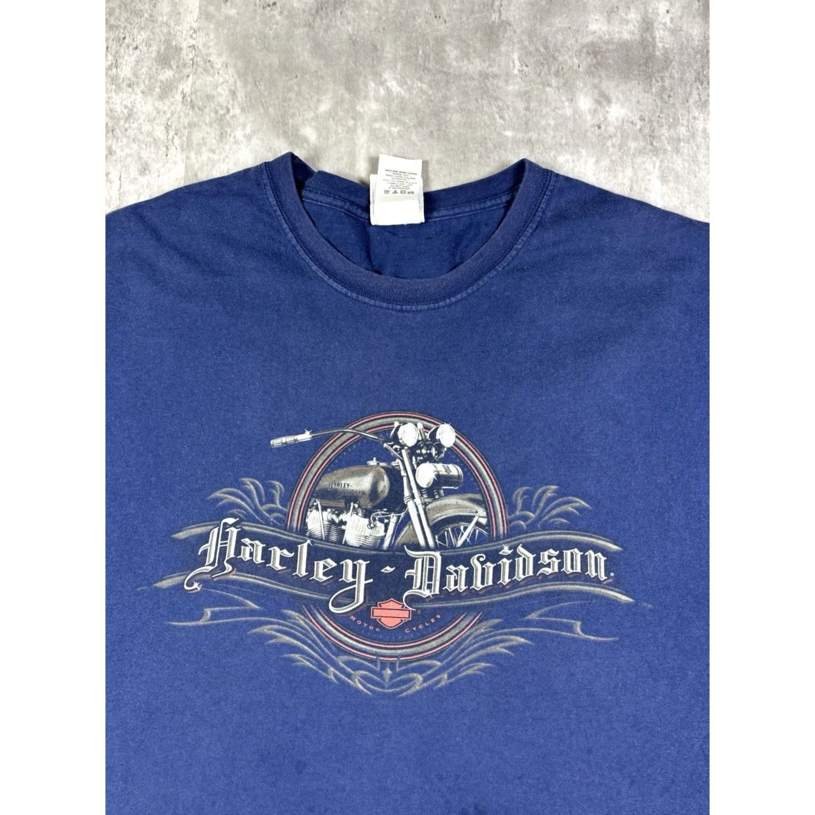 Harley Davidson VINTAGE Harley-Davidson T-Shirt 2XL Crew Neck Blue Graphic Print Biker Motorcycle USA Men Size US XXL / EU 58 / 5 - 4 Thumbnail