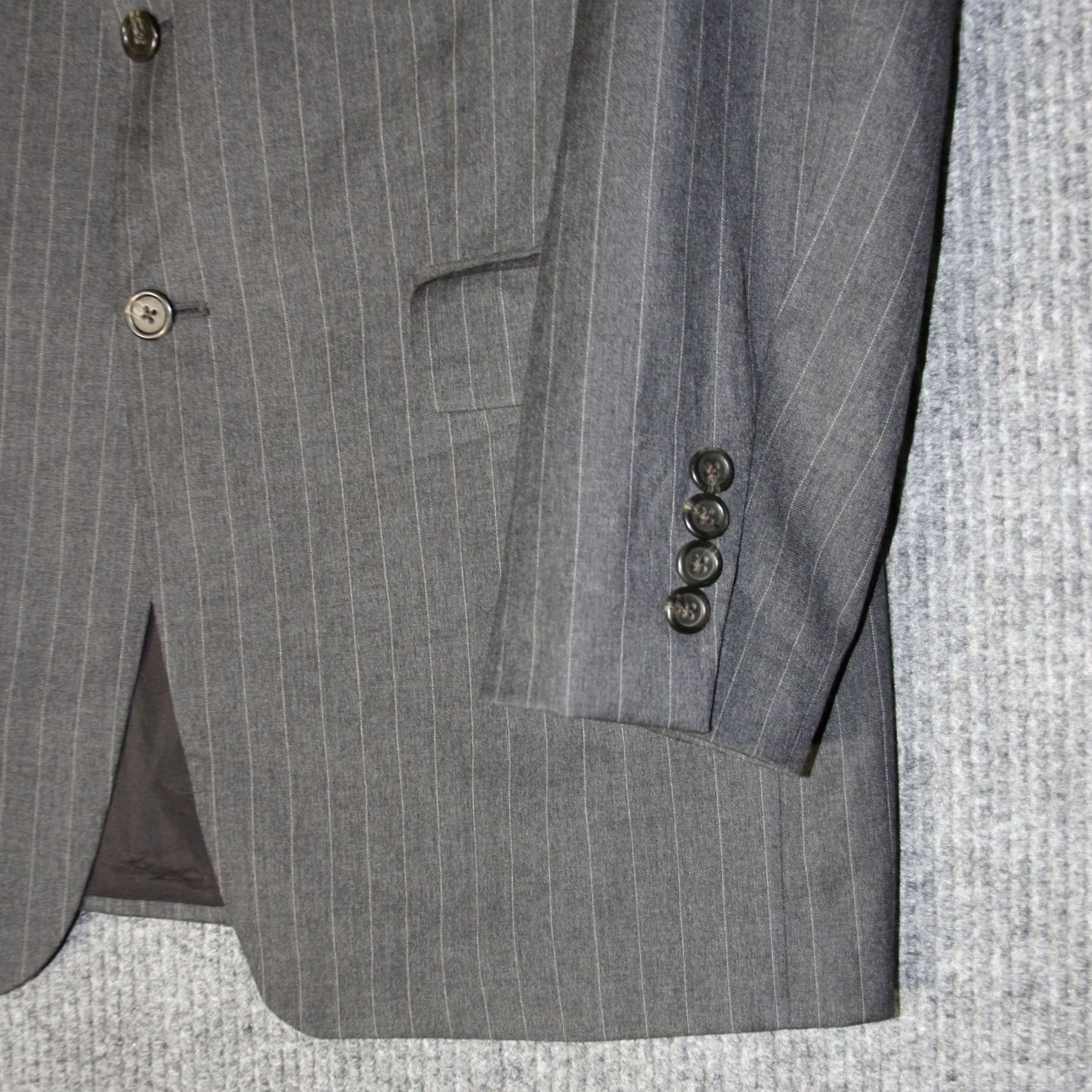 Ralph Lauren Lauren Ralph Lauren Blazer Mens 42L Gray Pinstripe Wool Formal Business Jacket Coat Short Sleeve Notch Lapel 2-Button 4-Button L519112F Wool Blazer Size 42R - 3 Thumbnail