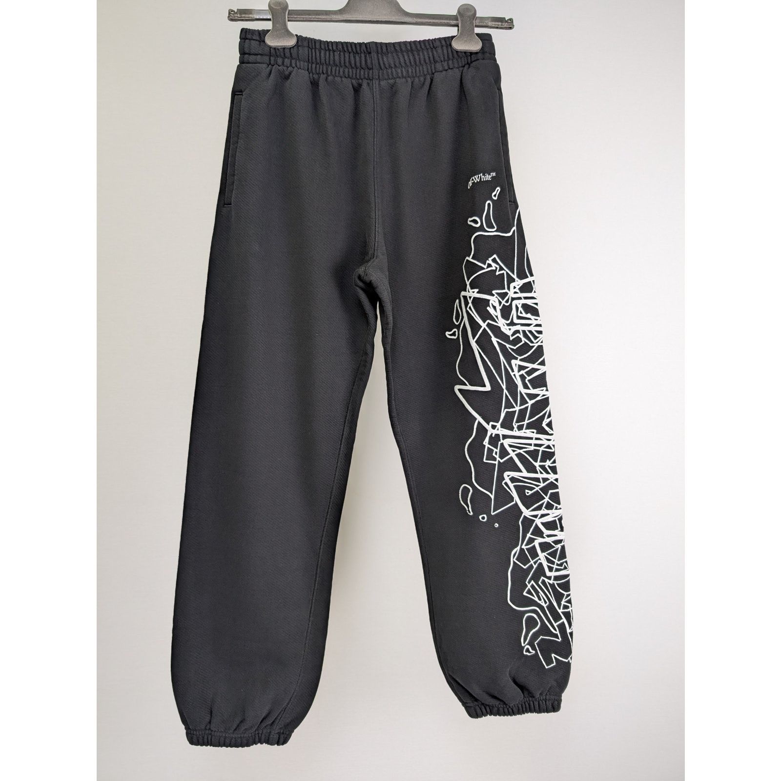 Off-White o1rshd1 Graffiti Layers Slim Sweatpants / Joggers in Black Size US 30 / EU 46 - 1 Thumbnail