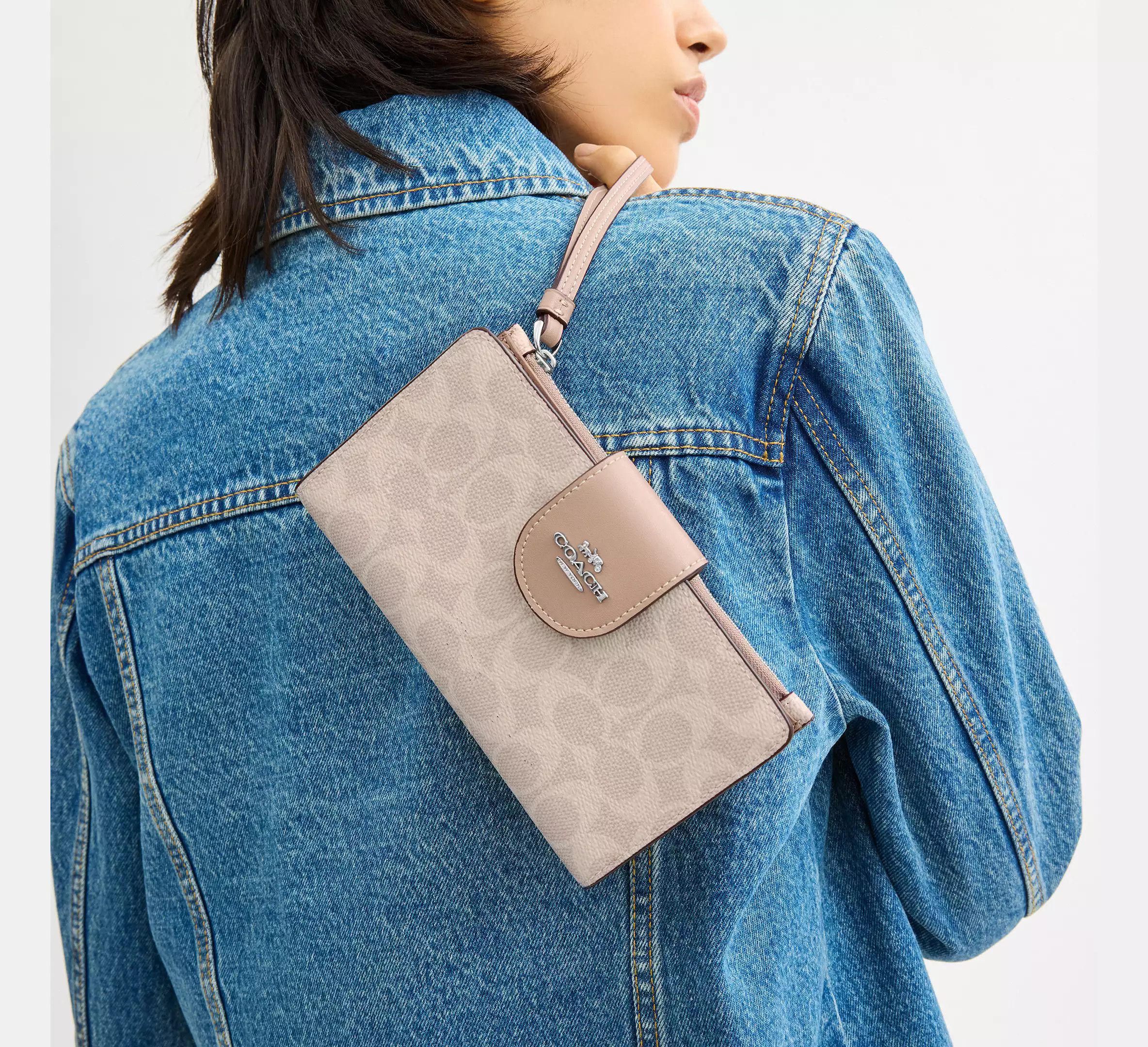 Coach Phone Wallet In Signature Canvas CW780 Size ONE SIZE - 3 Thumbnail