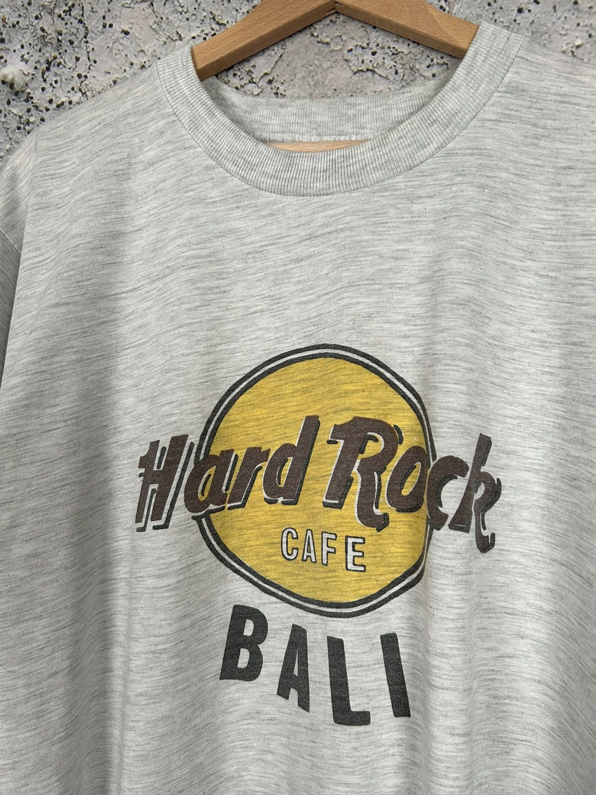 Hard Rock Cafe Vintage Hard Rock Cafe Bali 90s Single Stitch Graphic Tee Size US L / EU 52-54 / 3 - 3 Thumbnail