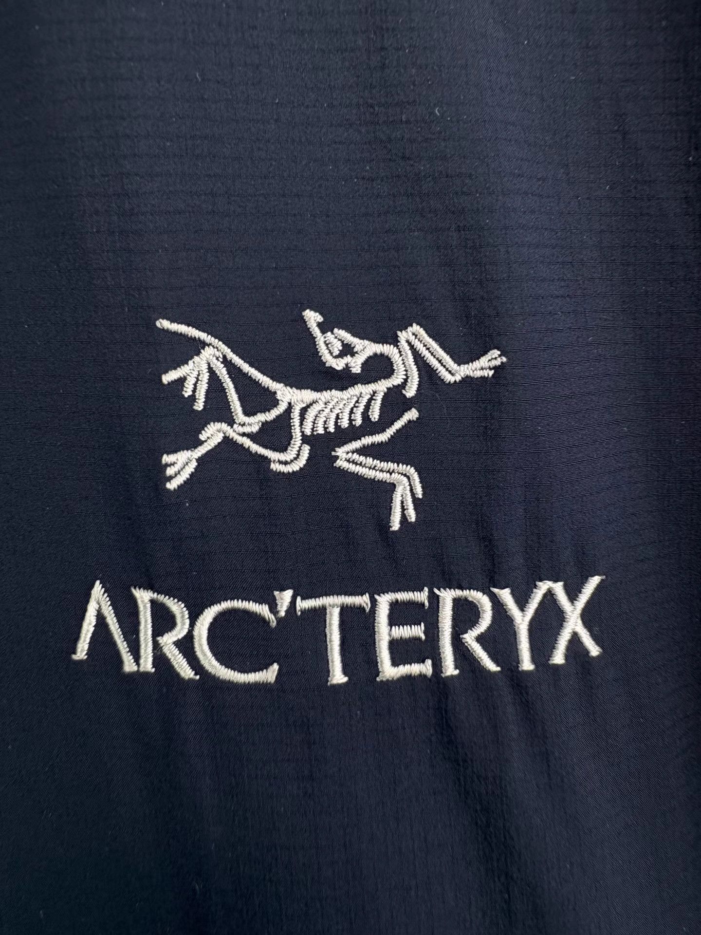 Arc'teryx ARCTERYX ATOM LT Navy Insulated Jacket Size US XL / EU 56 / 4 - 3 Thumbnail