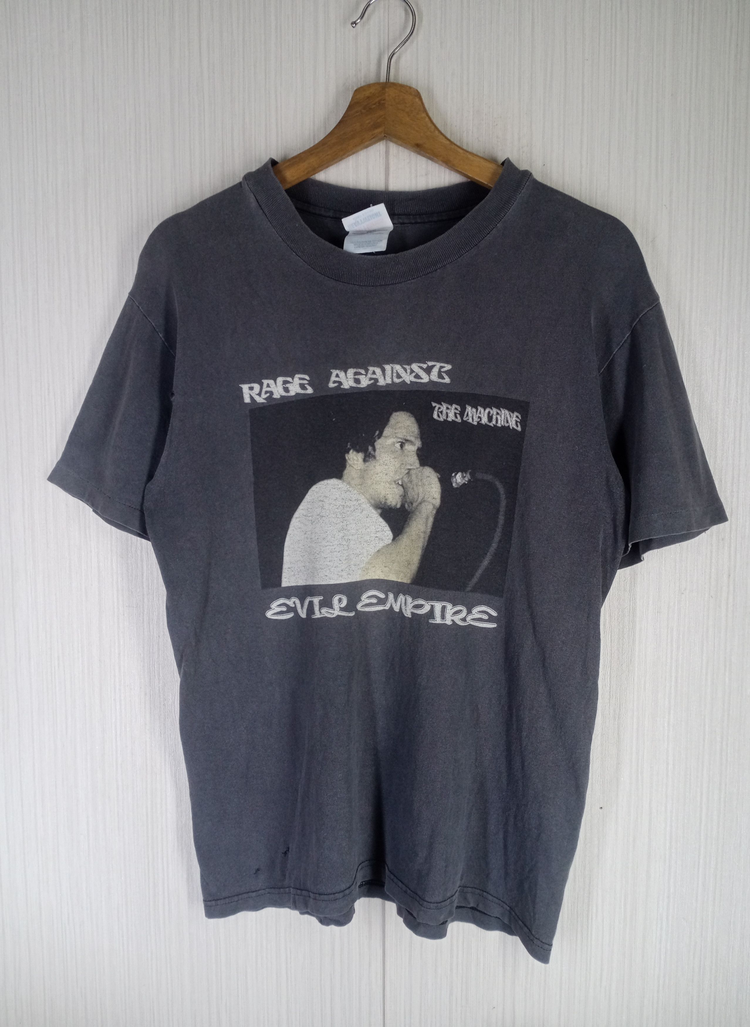 Rage Against The Machine Rare Vintage 90s Rage Against The Machine Evil Empire Tee Size US S / EU 44-46 / 1 - 1 Thumbnail