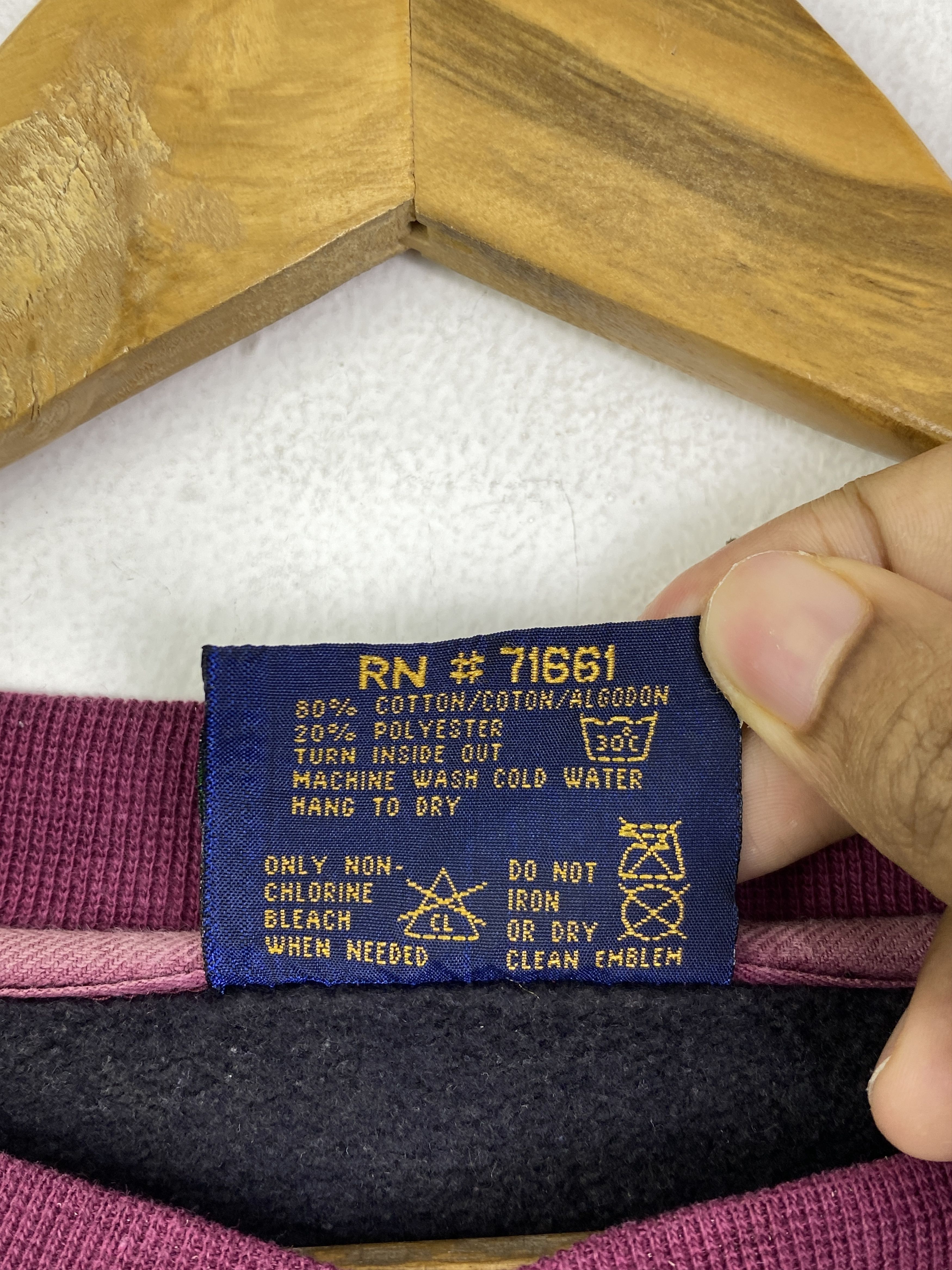 Vintage Vintage Hilton Wording Pullover Sweatshirt SH0251 Size US XXL / EU 58 / 5 - 6 Thumbnail