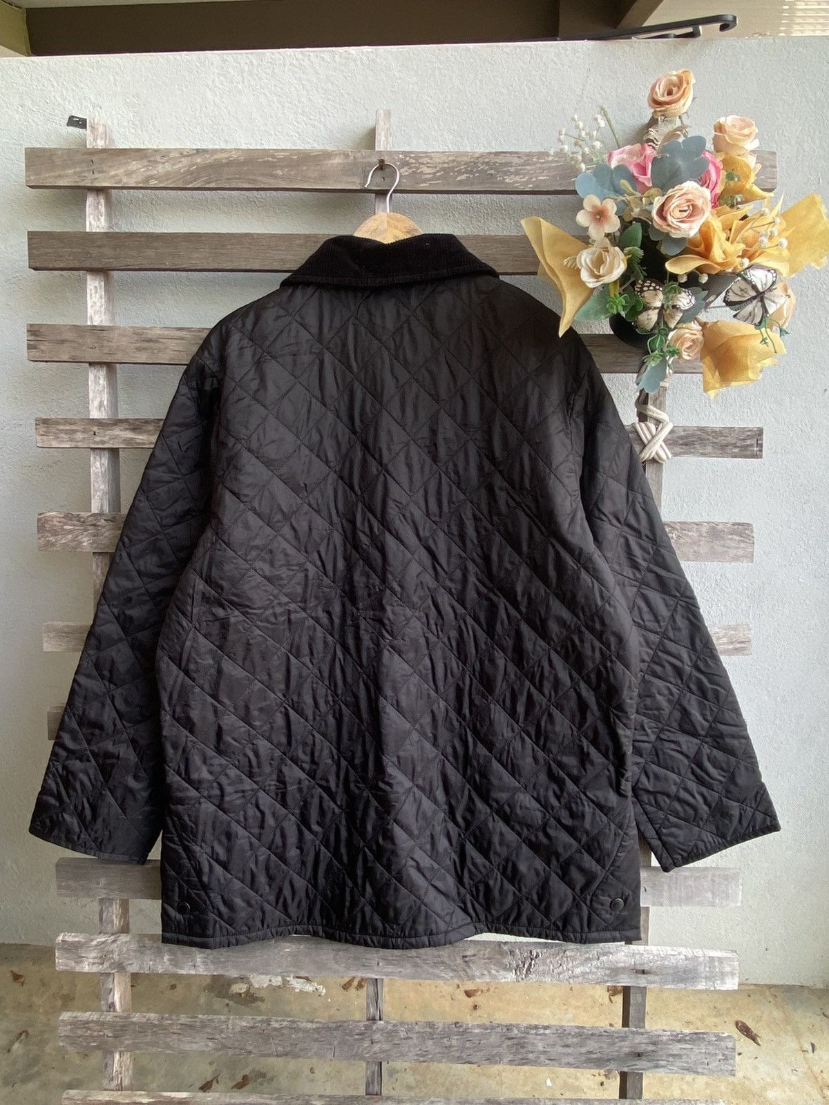 Barbour Barbour Liddesdale quilted jacket with a corduroy collar Size US XL / EU 56 / 4 - 7 Thumbnail