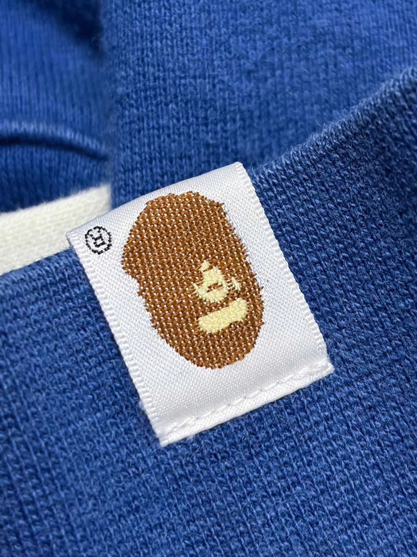 Bape Bape Navy Ape Head Logo Cardigan Size US L / EU 52-54 / 3 - 5 Thumbnail