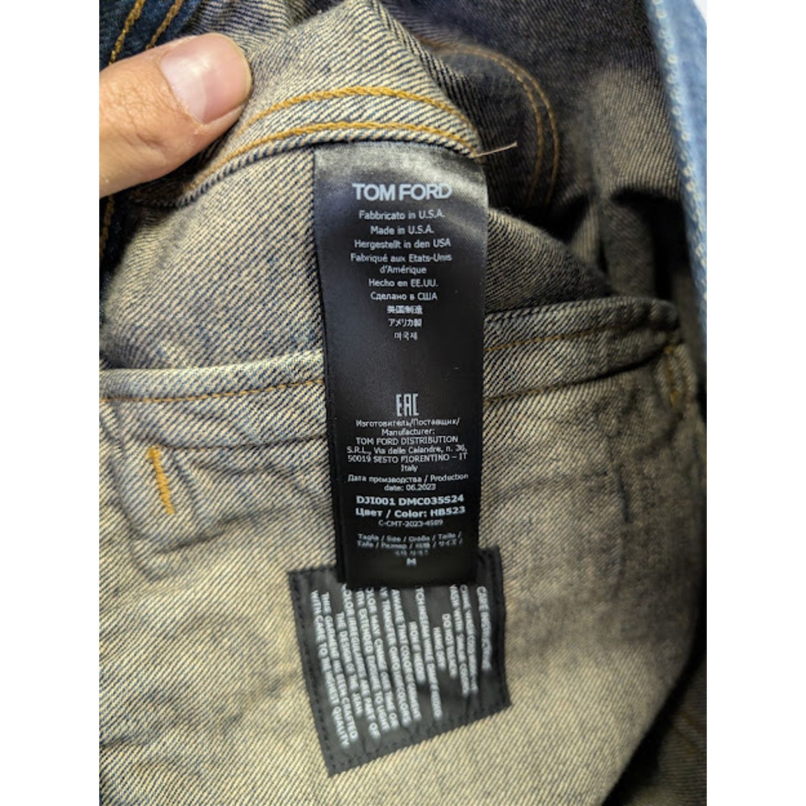 Tom Ford o1rshd1 Iconic Denim Jacket in Strong High / Low Blue Size US XL / EU 56 / 4 - 18 Thumbnail