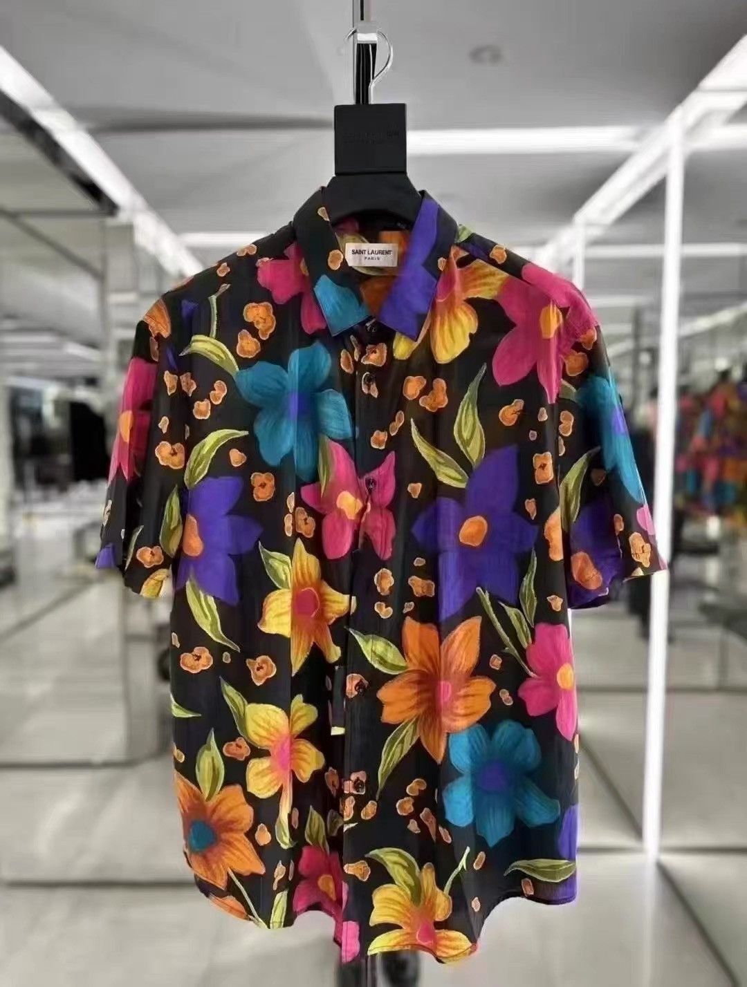 Saint Laurent Paris Saint Laurent Men's Floral Shirt K33 Size US XXS / EU 40 - 1 Thumbnail