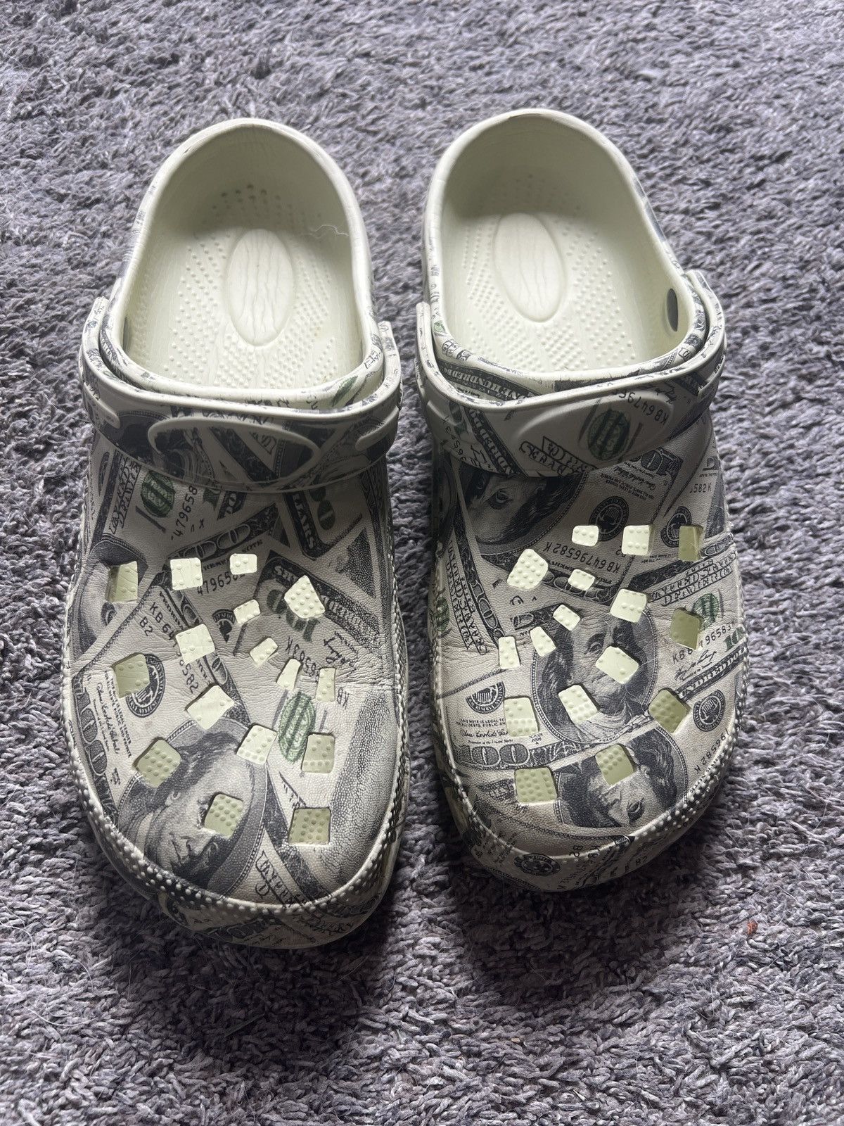Hypebeast Hundred Dollar Bill All-Over Clogs Size US 11 / EU 44 - 1 Thumbnail