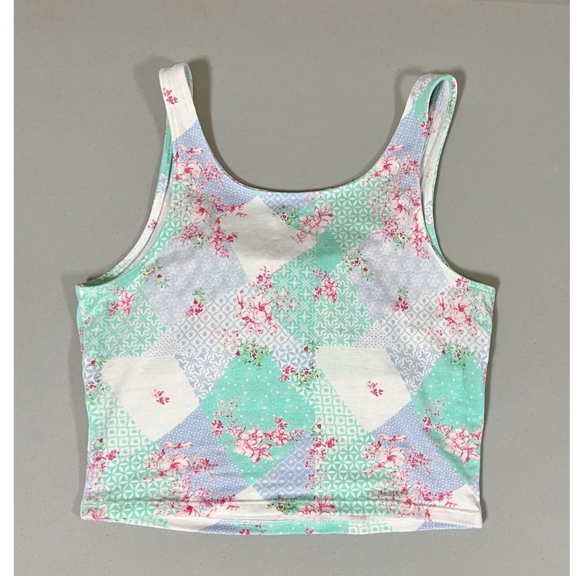 Vintage SO Paisley Patchwork Floral Ruched Crop Top Shirt Size S 🧚🏼‍♀️✨ Size S / US 4 / IT 40 - 4 Thumbnail