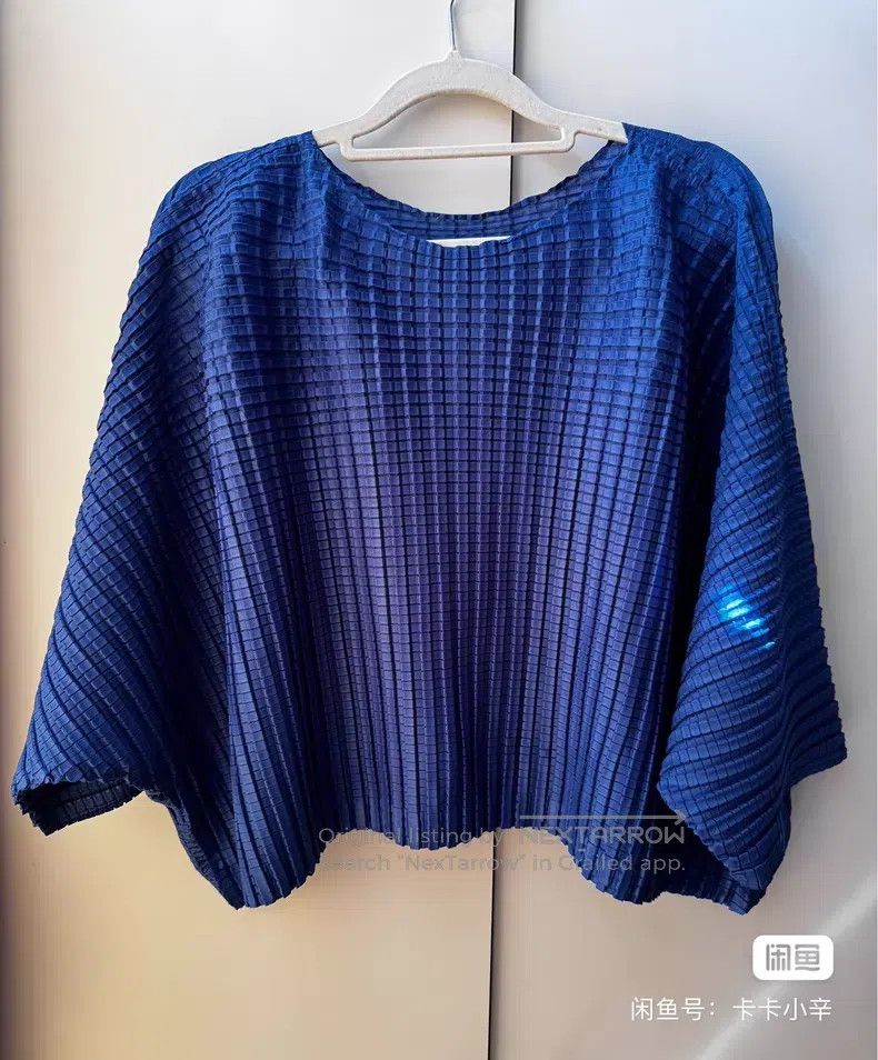 Issey Miyake Issey Miyake Blue Waffle Knit Top Size L / US 10 / IT 46 - 1 Thumbnail