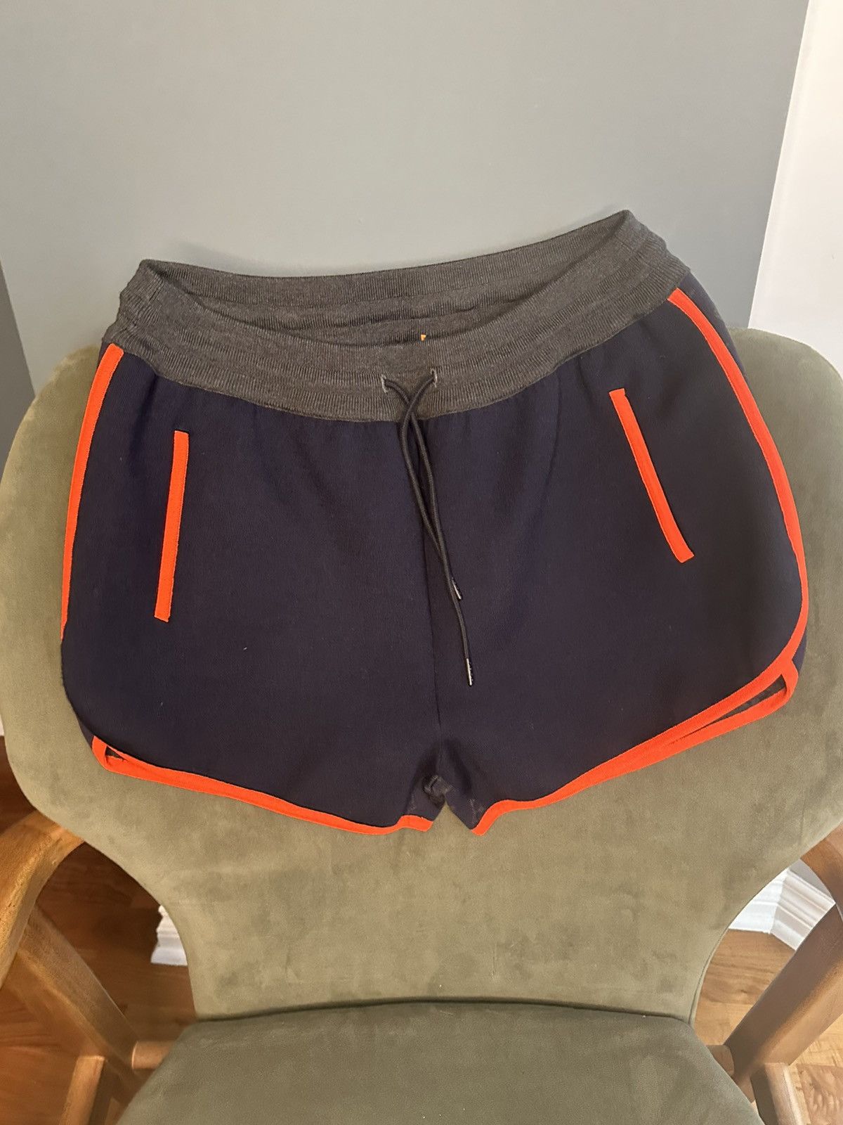 Louis Vuitton Louis Vuitton Navy & Orange Monogram Women Shorts, sz M Size 30" / US 8 / IT 44 - 1 Thumbnail