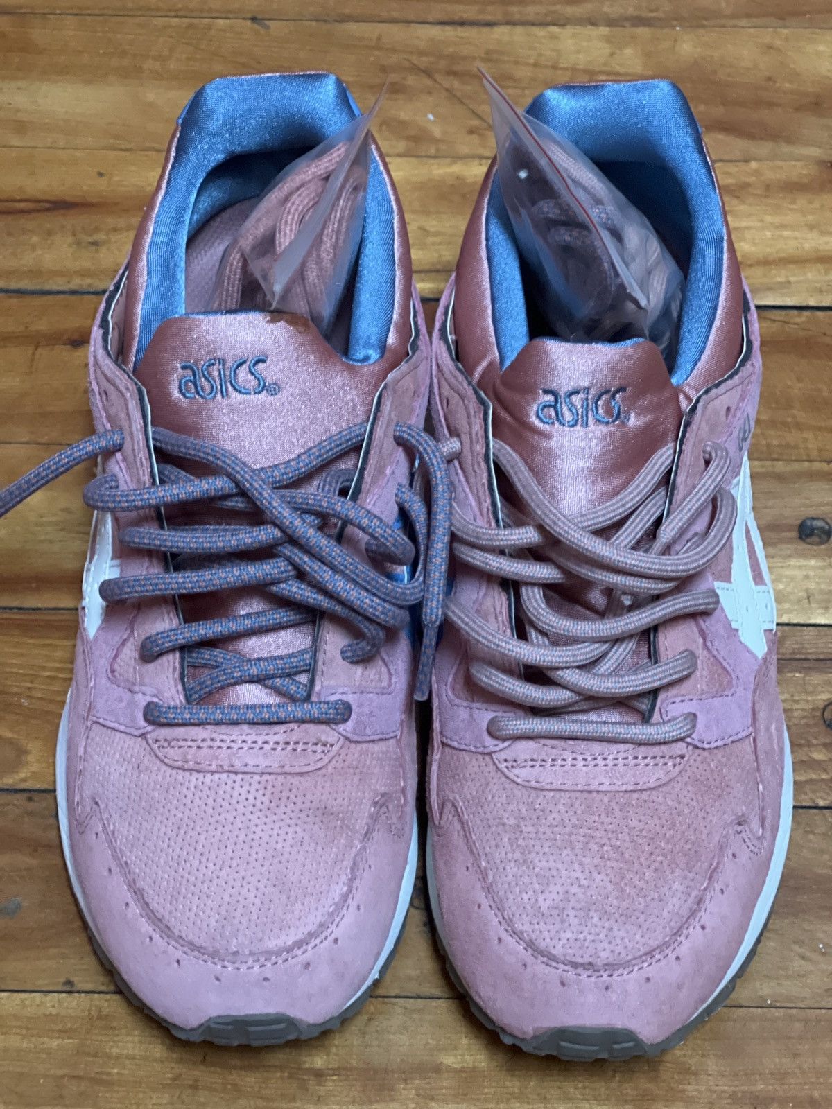 Asics ASICS Gel-Lyte V x Ronnie Fieg Size US 7 / EU 40 - 1 Thumbnail