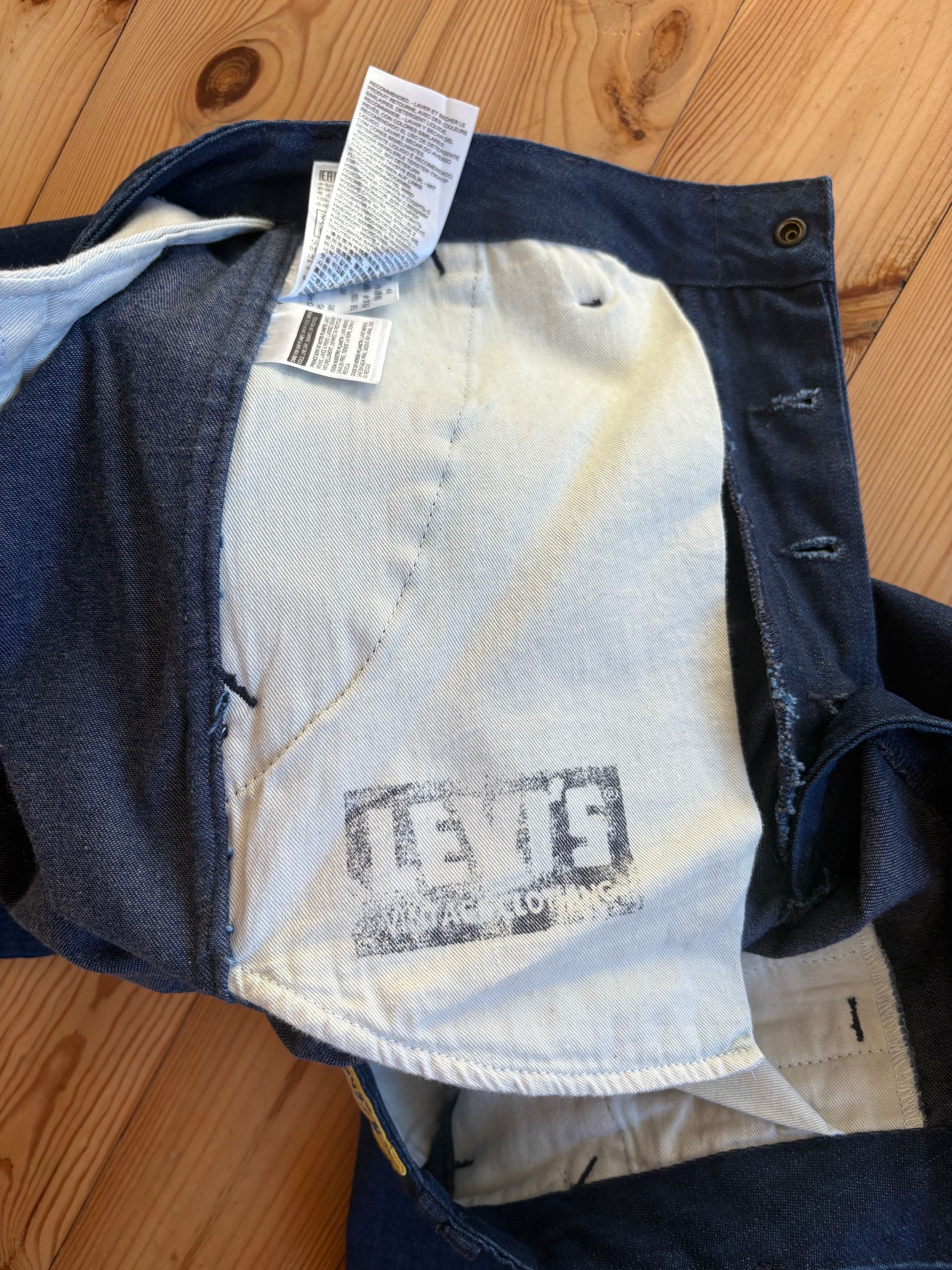 Levi's Vintage Clothing NWOT LVC 1920’s Balloon 32 Raw 2019 version denim jeans Size US 32 / EU 48 - 4 Thumbnail