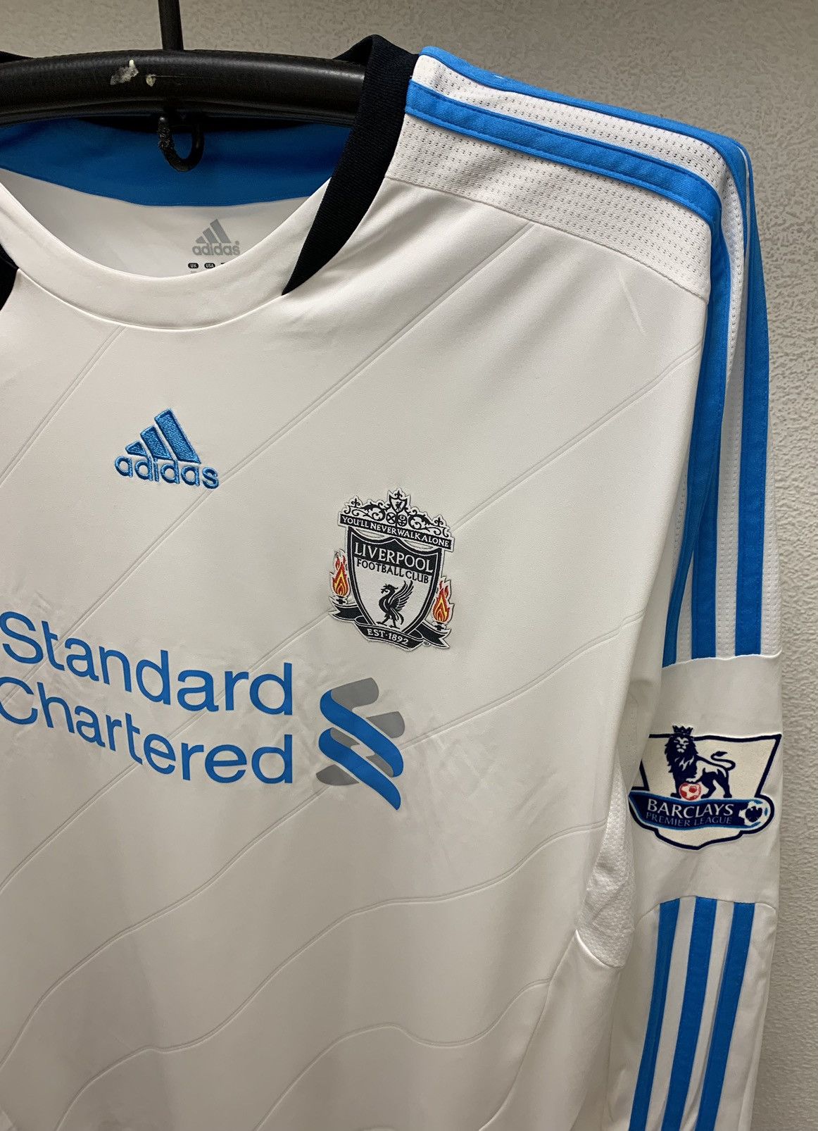 Adidas Liverpool adidas longsleeve vintage soccer jersey 2xl xxl ap Size US XXL / EU 58 / 5 - 4 Thumbnail