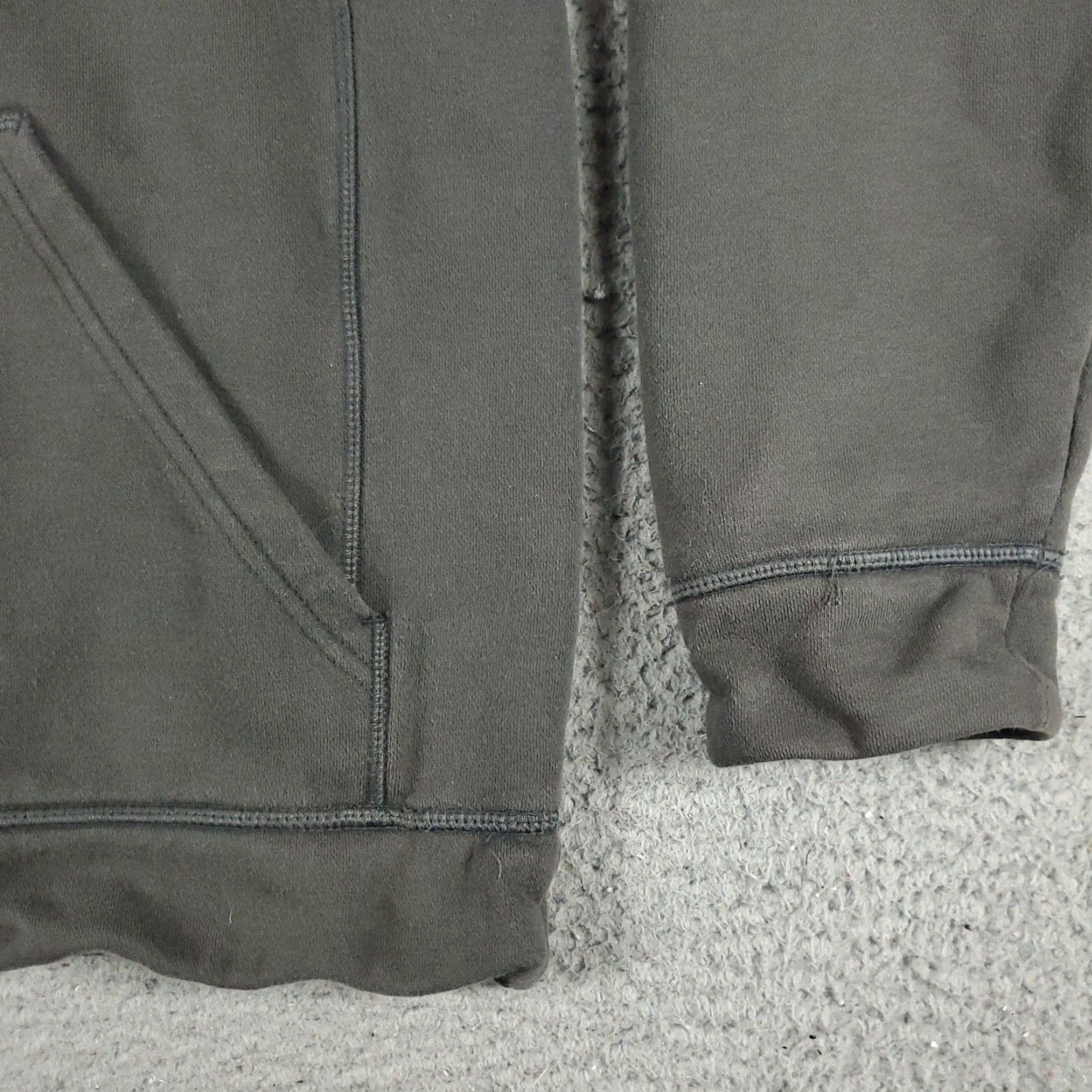 Adidas Adidas Mens Hoodie Pullover Sweater Gray Cotton Blend Long Sleeve Logo All Seasons Size M Size US M / EU 48-50 / 2 - 4 Thumbnail