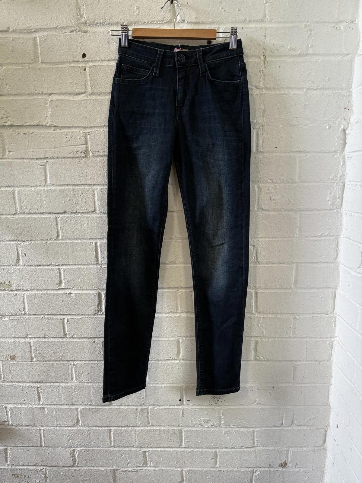 Lee Lee Women's Skinny Jeans Dark Wash Size XS Size 26" / US 2 / IT 38 - 1 Thumbnail