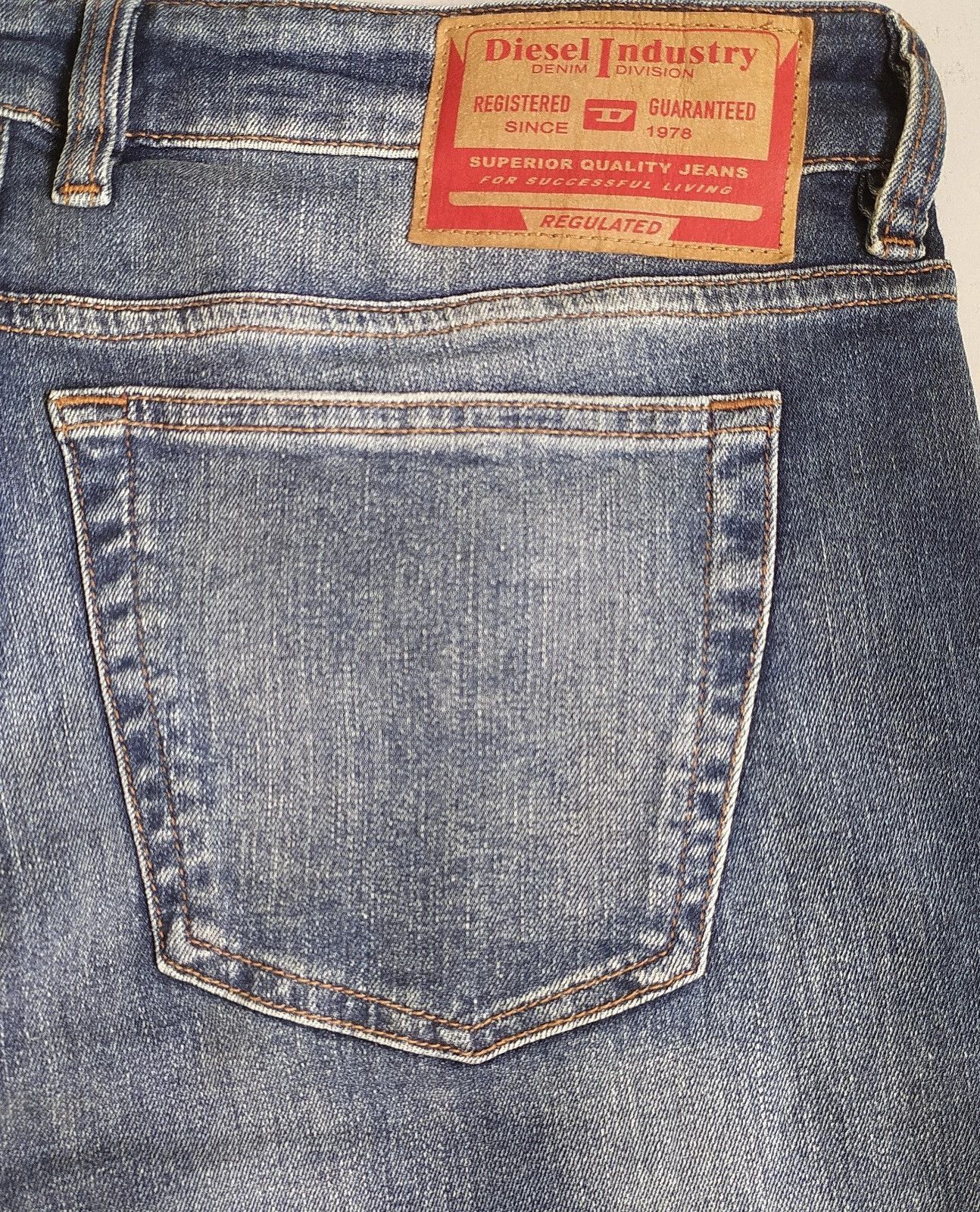 Diesel Diesel 1979 SLEENKER-R L.30 MENS JEANS T/9655 Size US 32 / EU 48 - 9 Thumbnail