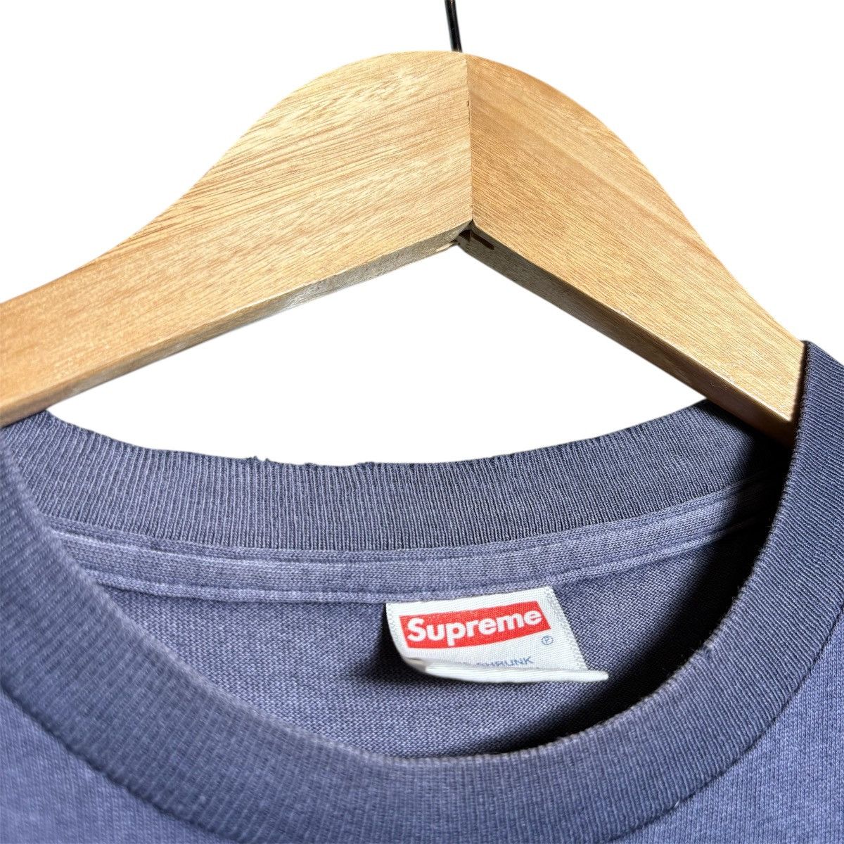 Supreme Supreme Box Logo 9/11 2001s Distressed T-Shirt / Navy USA Size US L / EU 52-54 / 3 - 7 Thumbnail