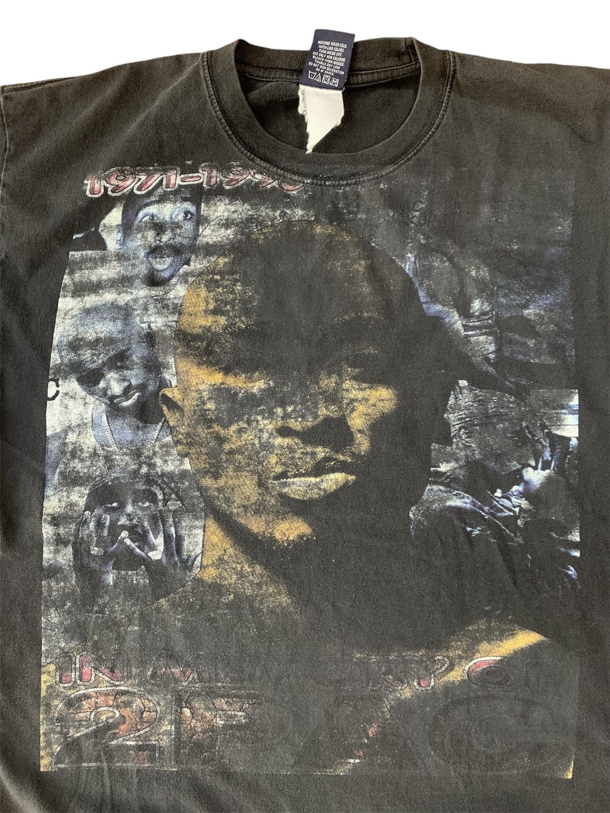 Vintage Vintage 2Pac Rap Tee Size US L / EU 52-54 / 3 - 6 Thumbnail