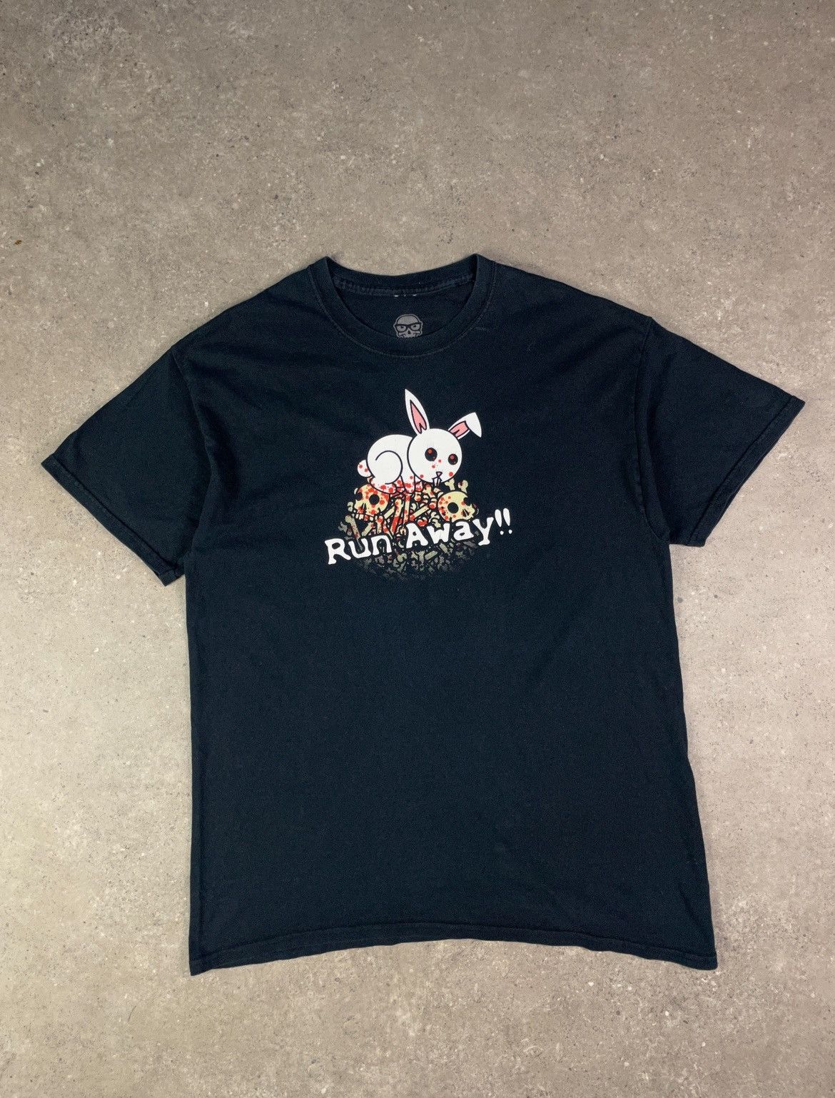 The Game × Vintage Jinx Monty Python Killer Rabbit Run Away Faded Black Tee Size US L / EU 52-54 / 3 - 1 Thumbnail
