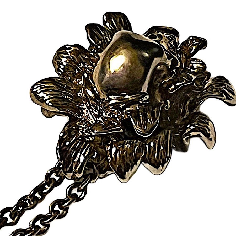 Alexander McQueen Authentic McQueen Silver Plated Swarovski Skull Necklace Size ONE SIZE - 6 Thumbnail
