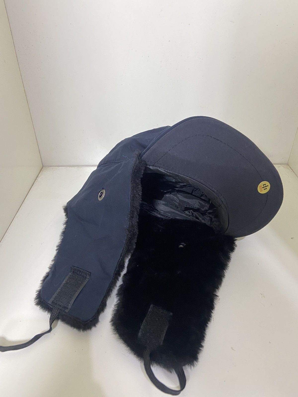 Japanese Brand Y2 vintage fuzzy ushanka golf hat warm Size ONE SIZE - 6 Thumbnail