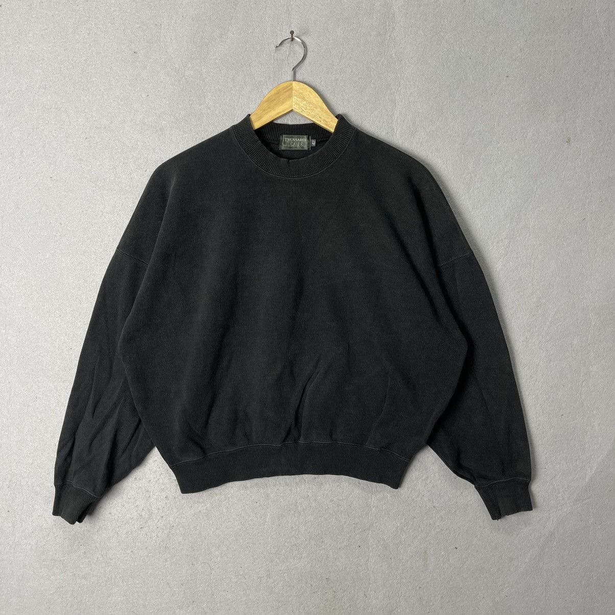 Trussardi Vintage 1990s Trussardi Jeans Back Logo Sweatshirt Size US M / EU 48-50 / 2 - 3 Thumbnail