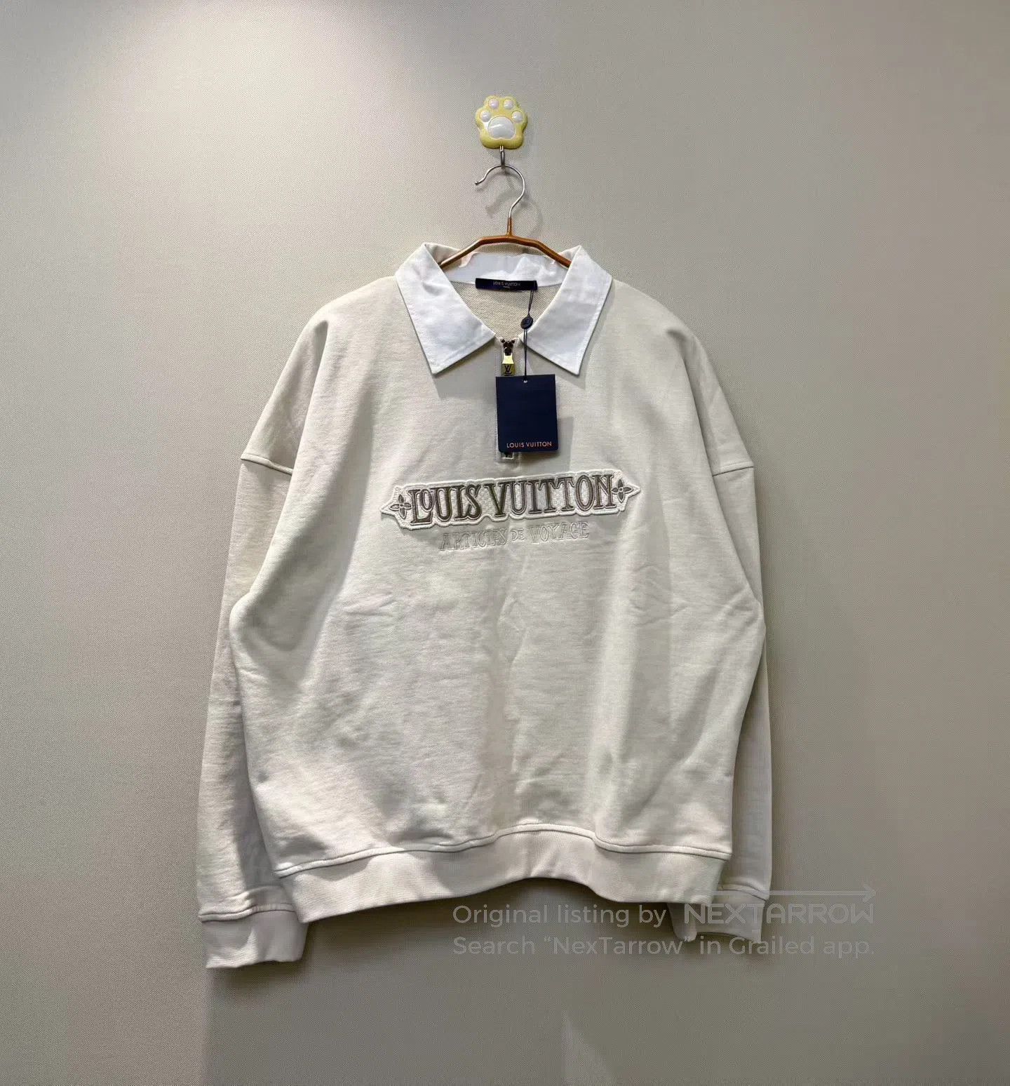 Louis Vuitton Louis Vuitton Beige Embroidered Logo POLO Sweater| Size US M / EU 48-50 / 2 - 1 Thumbnail