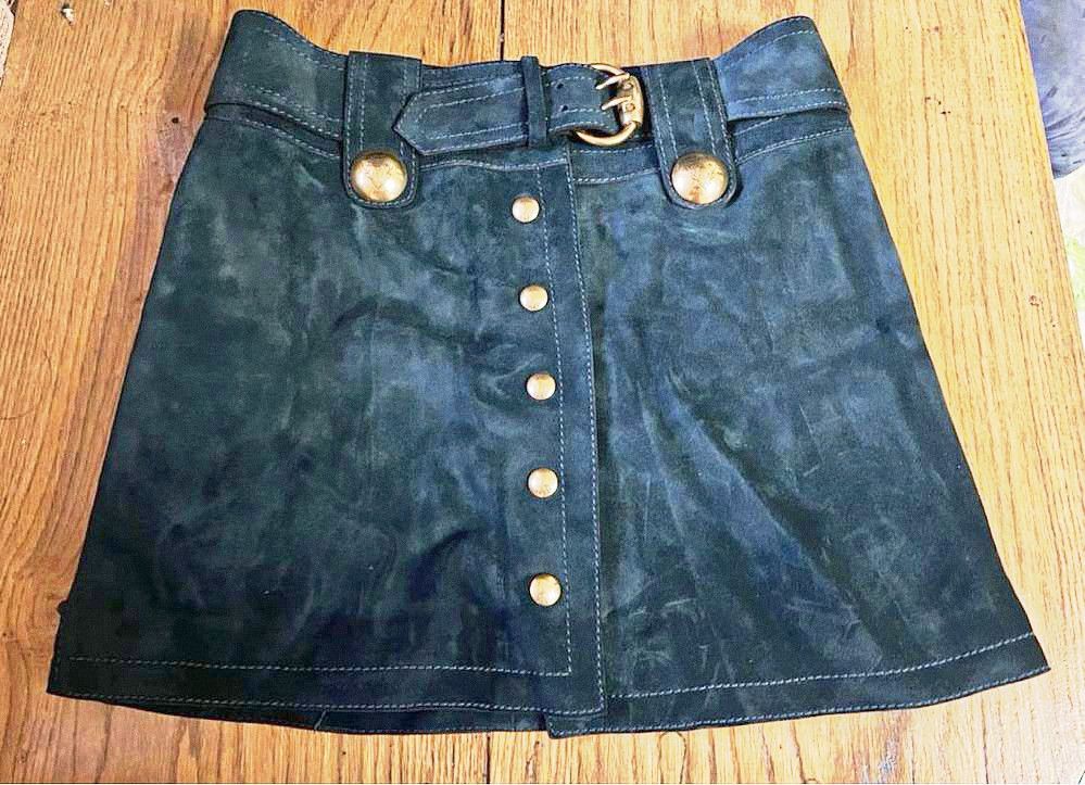 Gucci Gucci Vintage Tom Ford Suede Leather Skirt Size 27" / US 4 / IT 40 - 1 Thumbnail
