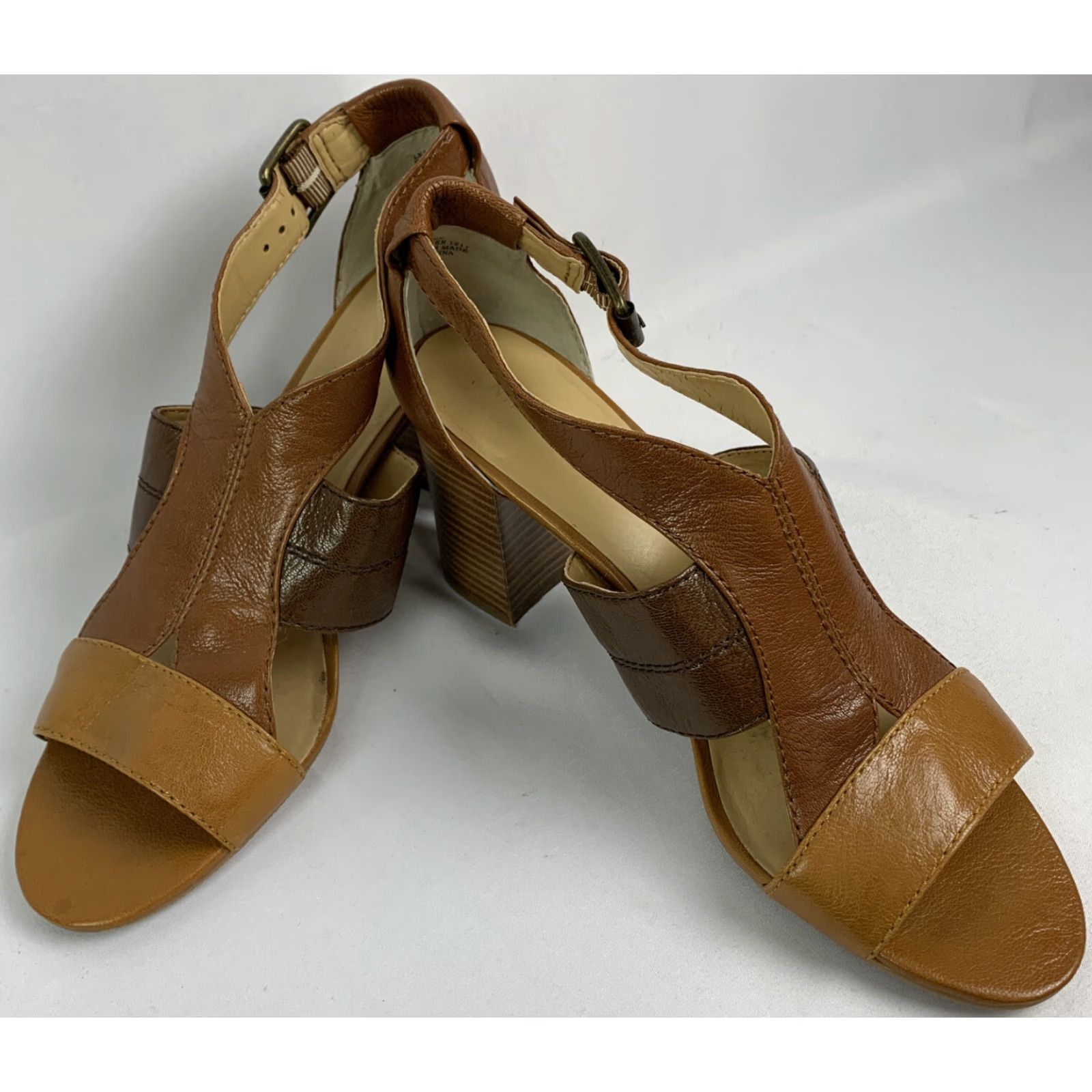 Nine West VINTAGE Nine West 9M 3" Chunk Heel Sandal Brown Two Tone Ankle Strap Women's 7LYNN - good condition, lightly worn Size US 9 / IT 39 - 4 Thumbnail