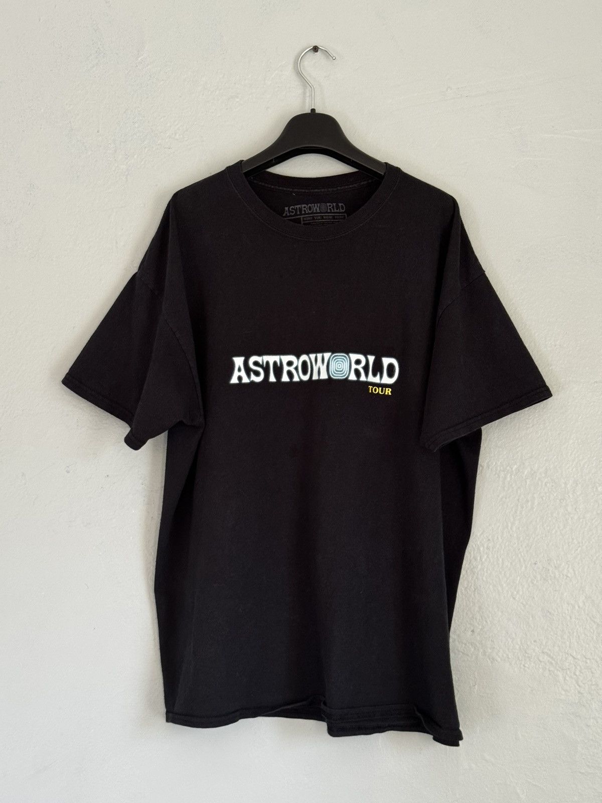 Travis Scott Travis Scott Astroworld Wish You Were Here Size US L / EU 52-54 / 3 - 1 Thumbnail