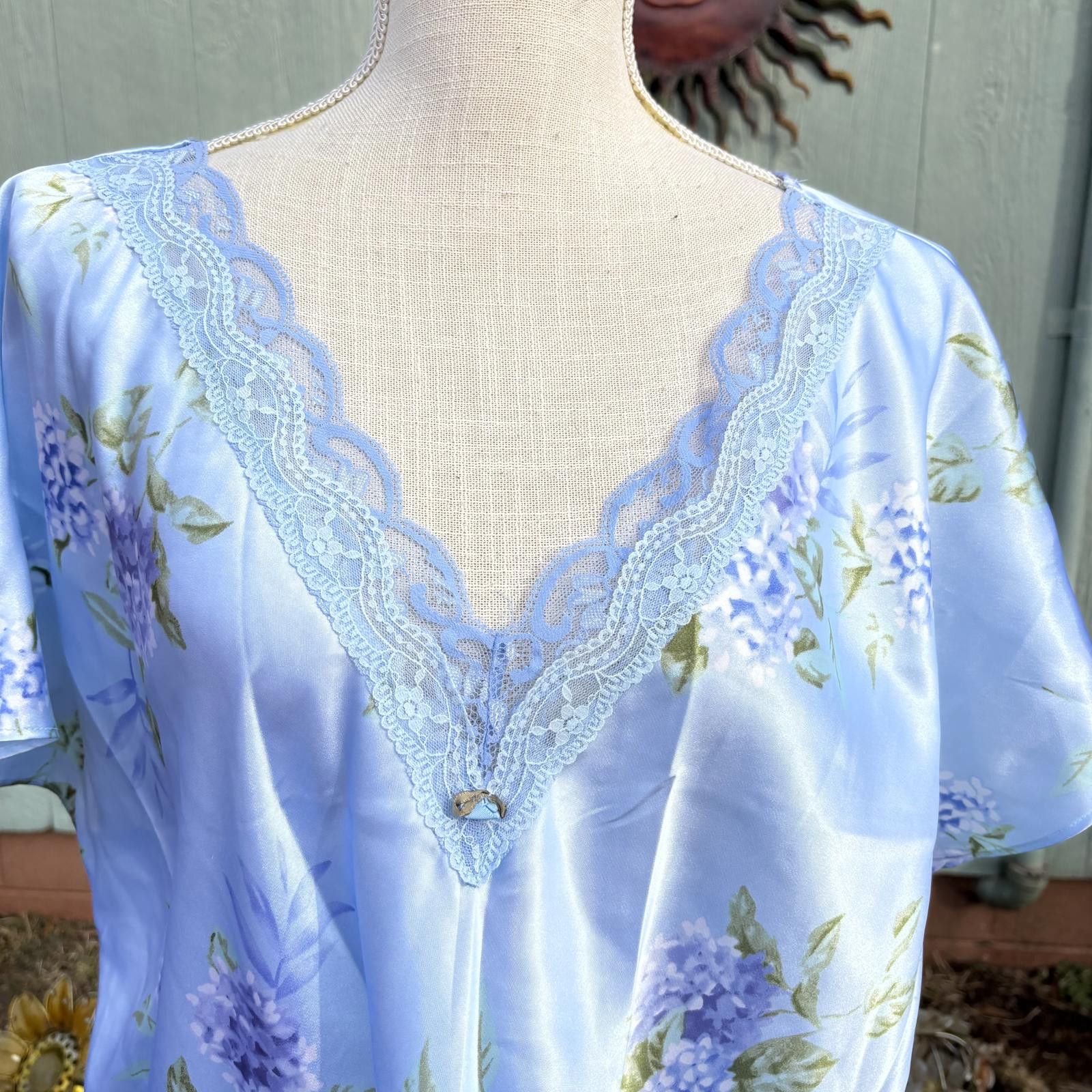Other Vtg 90s Satin lace floral nightgown Size ONE SIZE - 3 Thumbnail