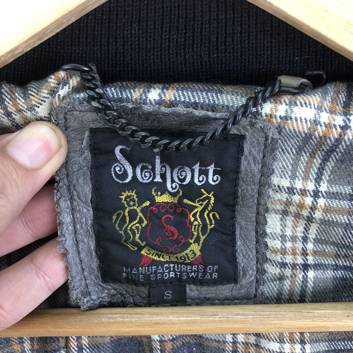 Schott Vintage Schott Cowhide Sleeve With Patches Biker Jacket Size US S / EU 44-46 / 1 - 20 Thumbnail