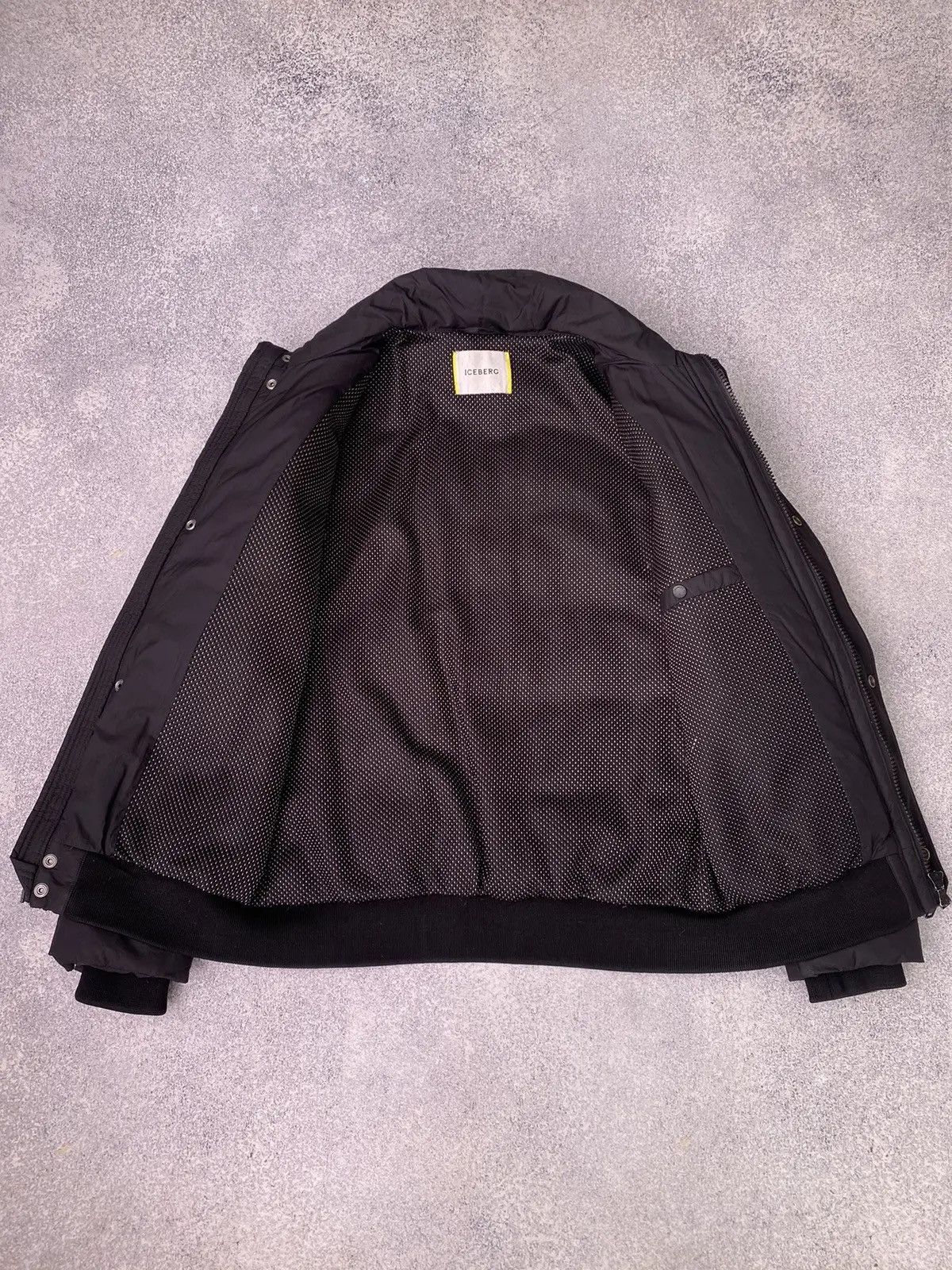 Iceberg × Vintage Vintage Iceberg Black Puffer Jacket Size US M / EU 48-50 / 2 - 8 Thumbnail
