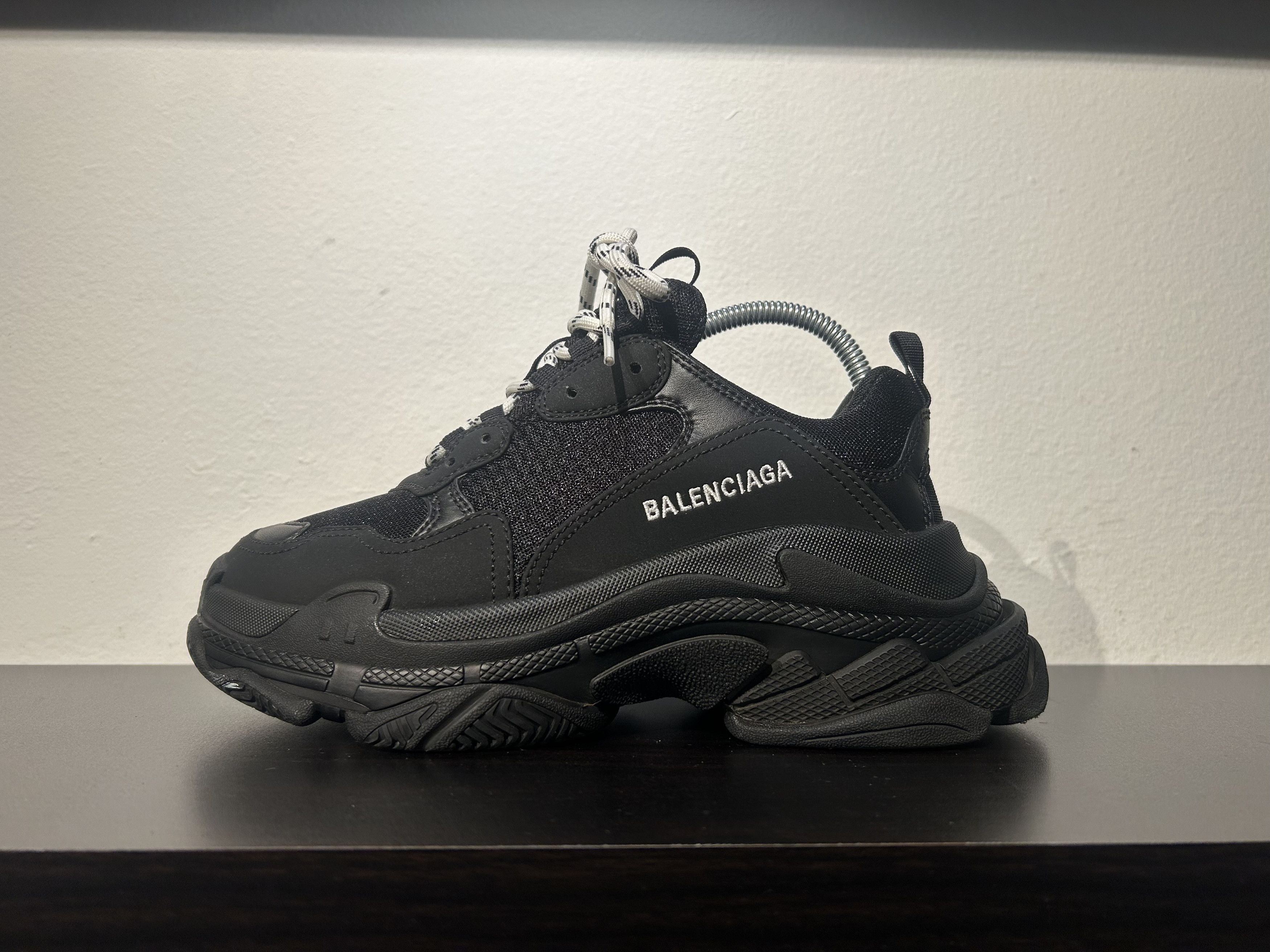 Balenciaga Balenciaga Triple S Size US 6 / EU 39 - 7 Thumbnail