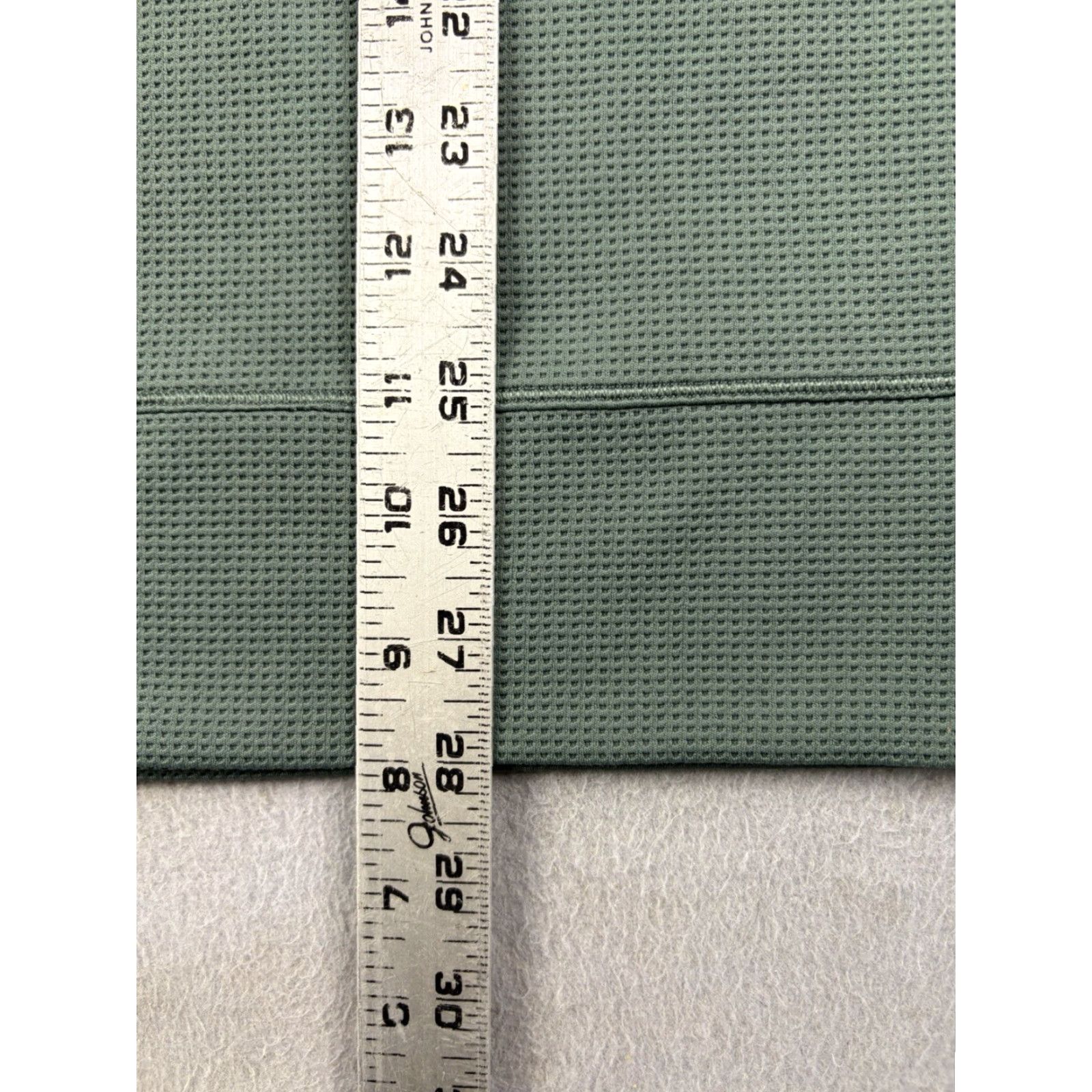 Lululemon Lululemon Shirt Mens Large Green Long Sleeve Waffle Thermal Crewneck Athletic Size US L / EU 52-54 / 3 - 6 Thumbnail