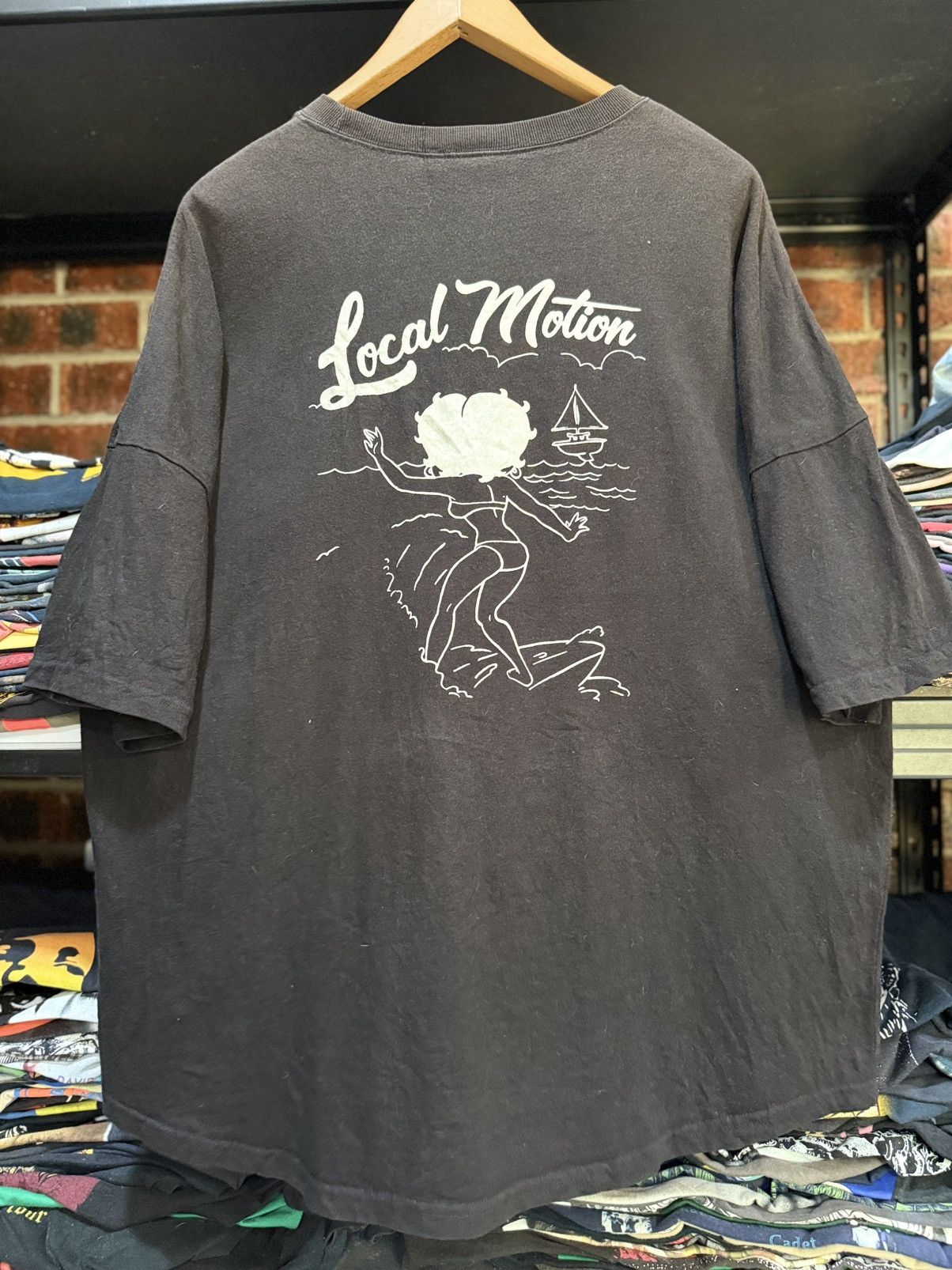 Cartoon Network Vintage Betty Boop X local Motion Surf Backhit Sun Faded Tee Size US XL / EU 56 / 4 - 2 Thumbnail